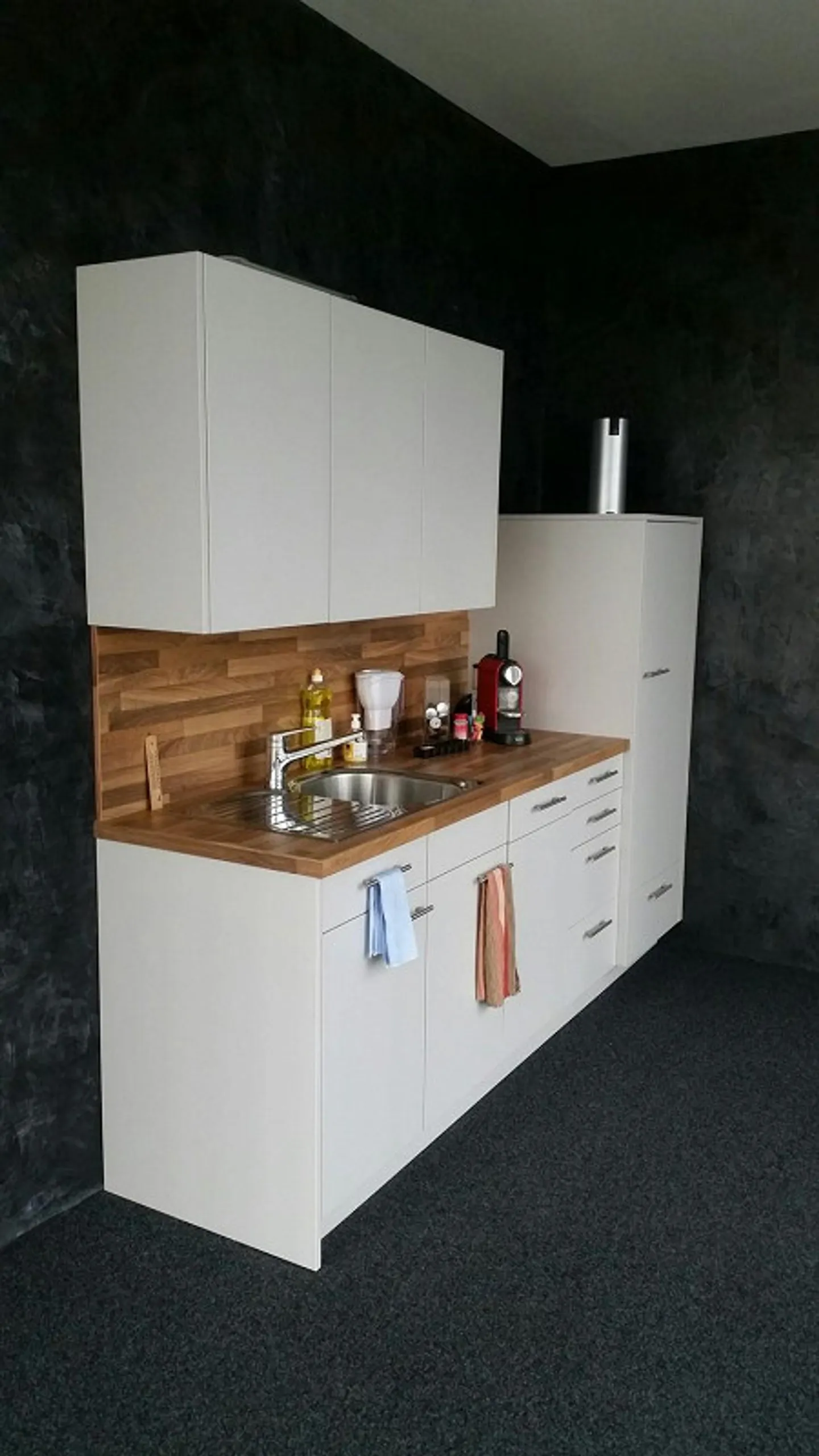 Design elegante presso la stazione di Altstetten: spazio ufficio moderno di 286 m2 - Foto 8 di 8