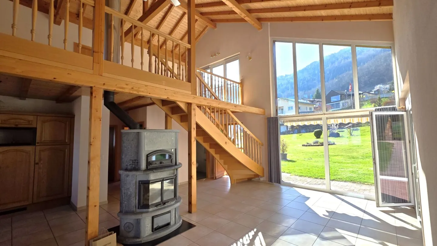 VILLA WITH BUILDABLE LAND - Photo 7 of 11