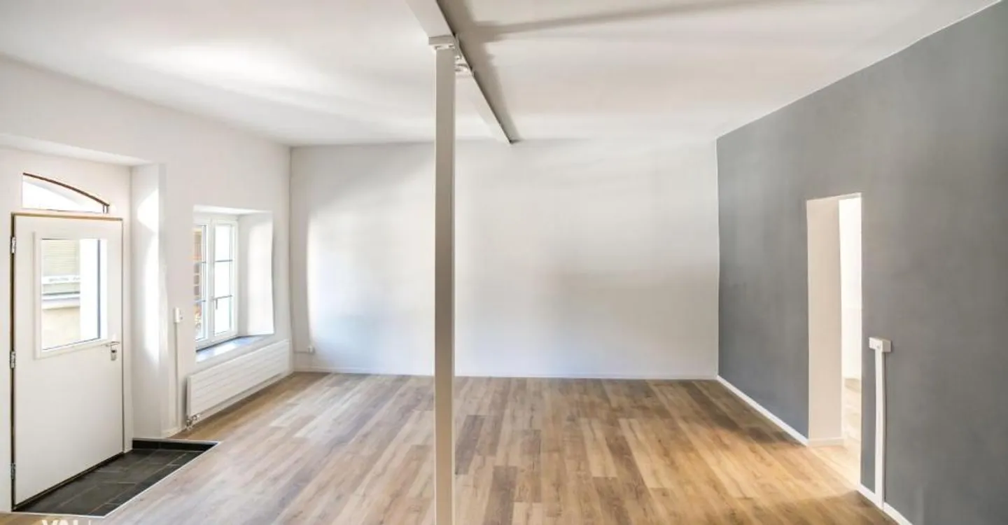 Bureau moderne situé au centre de Visp - Photo 3 sur 6