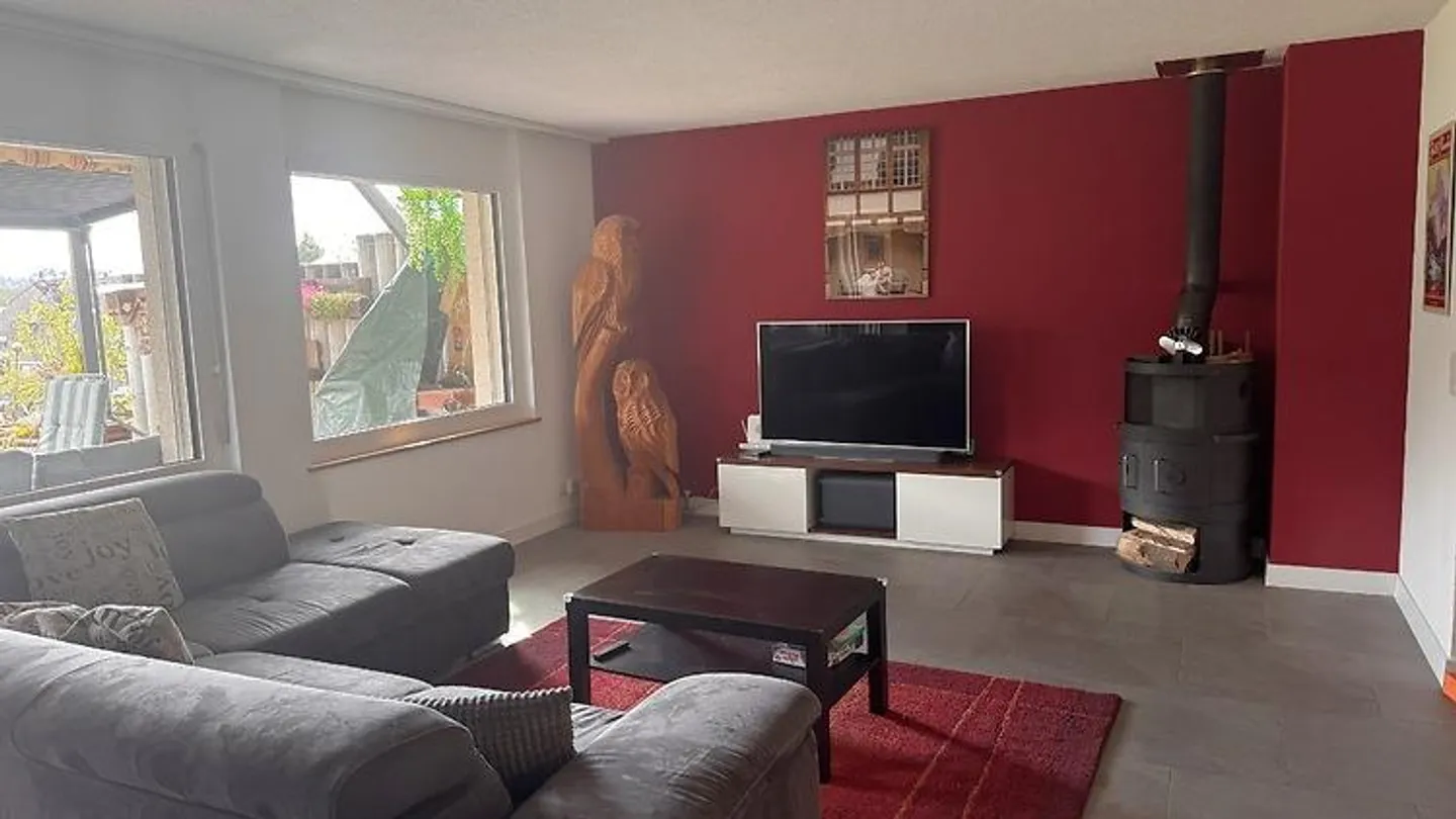 7½ ROOM HOUSE IN GREEN (BE), FURNISHED, TEMPORARY - Photo 1 of 8