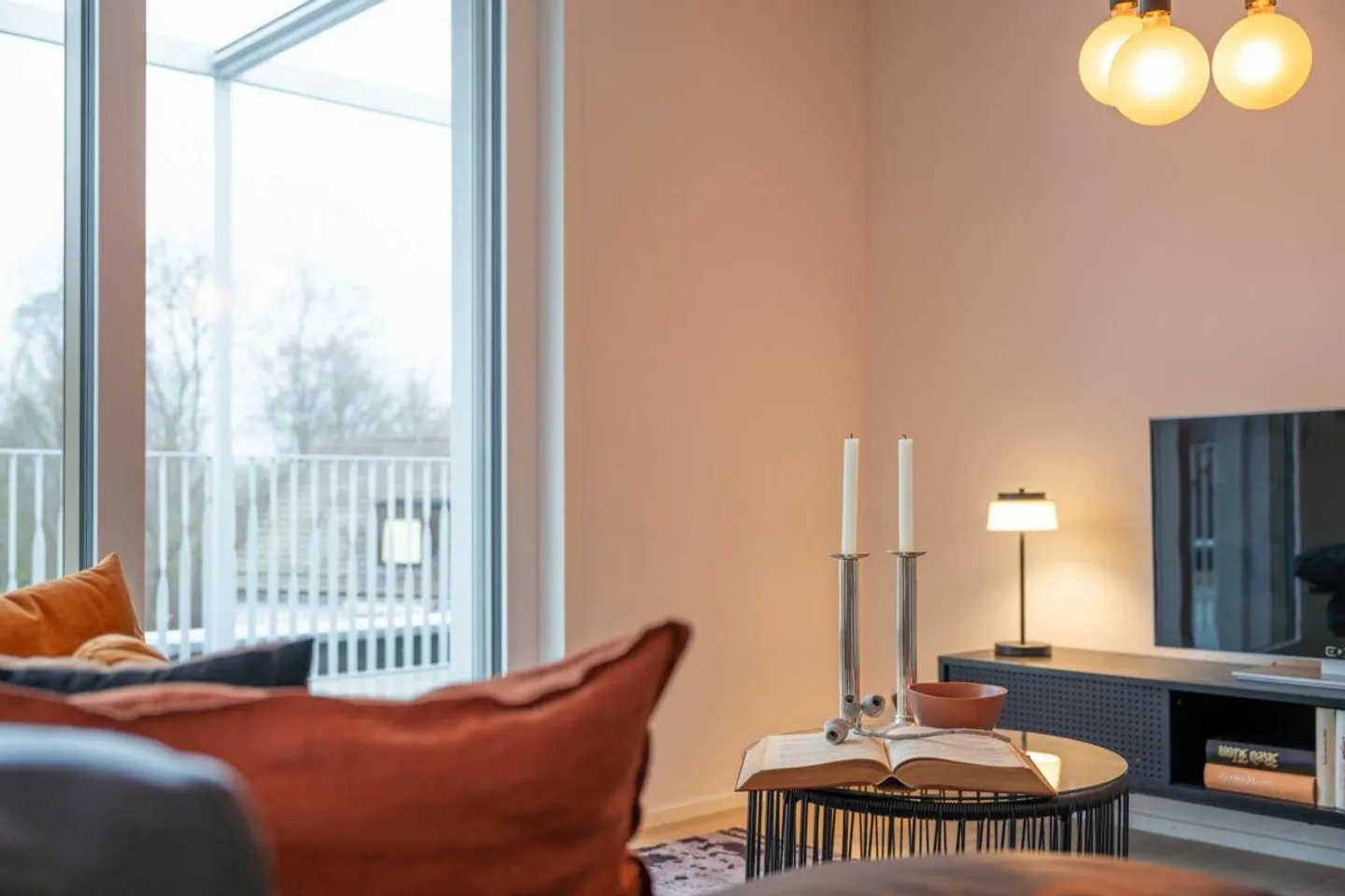 3 1/2 Room Attic in Zollikerberg - Tax-Optimized City Residence - Photo 2 of 9