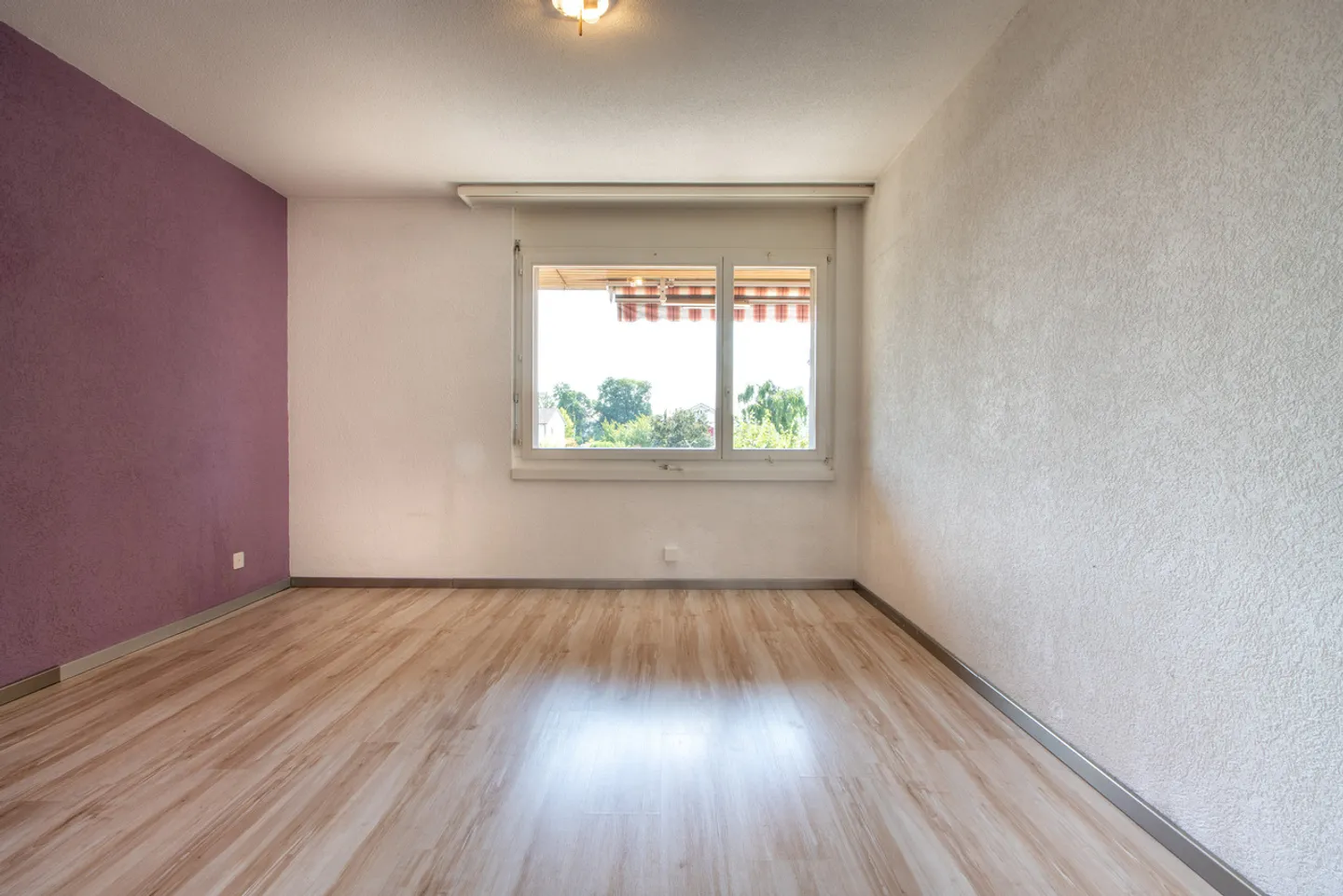 Appartement attrayant de 3,5 pièces dans un emplacement central à Lyss - Photo 11 sur 16