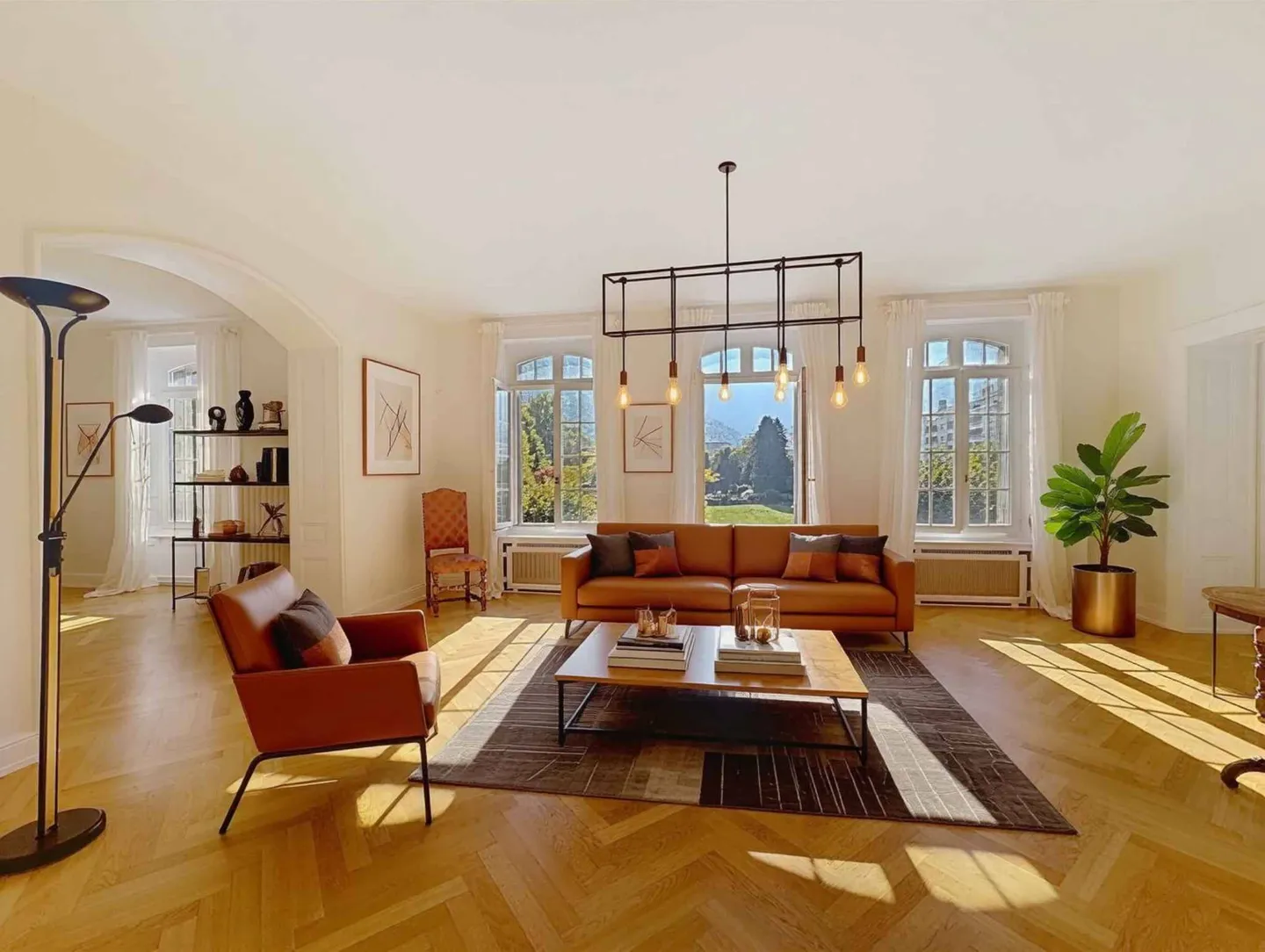 Prestigious residence in a sought-after area - Photo 3 of 13