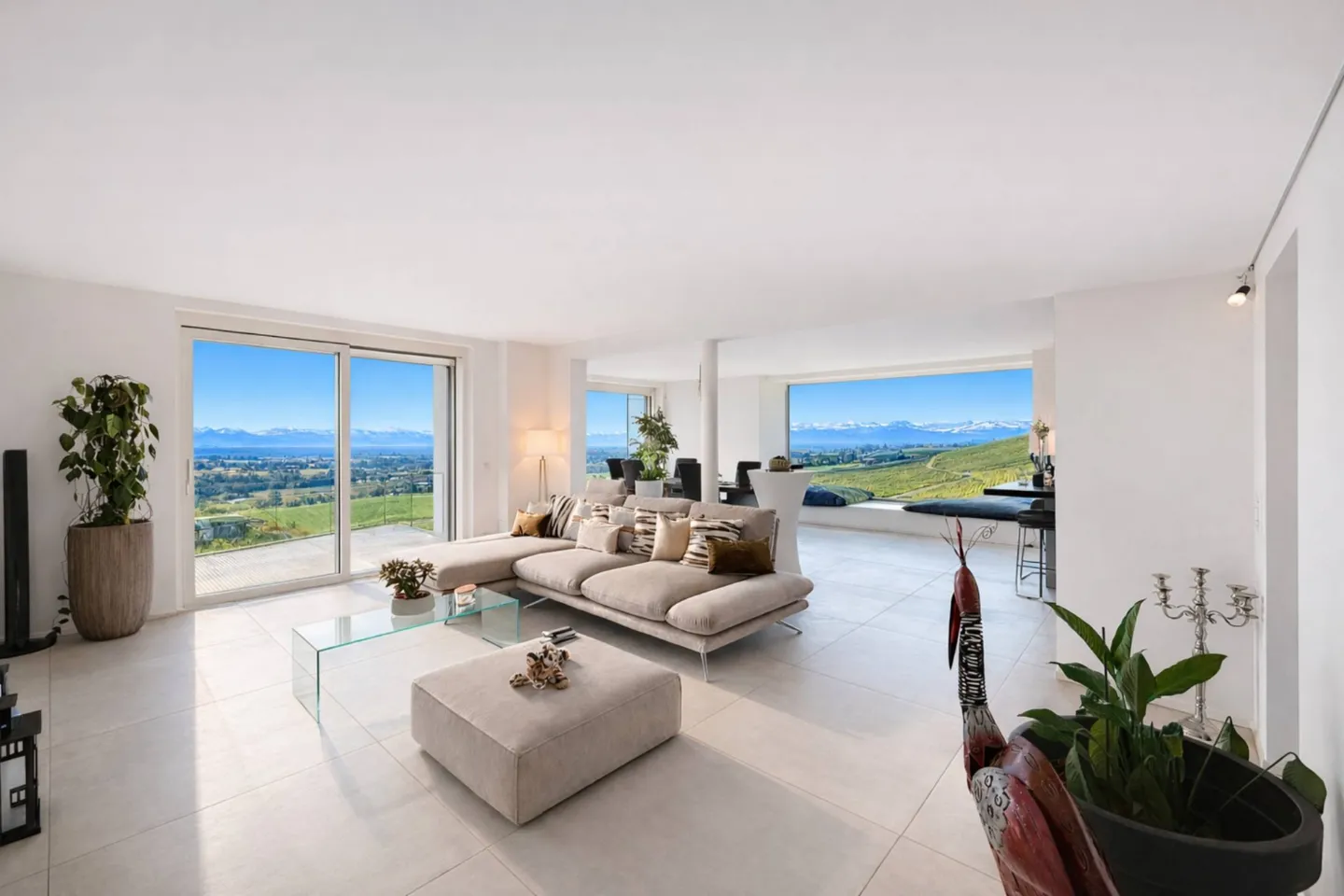Villa d'architecte au cœur des vignobles - Photo 2 sur 13