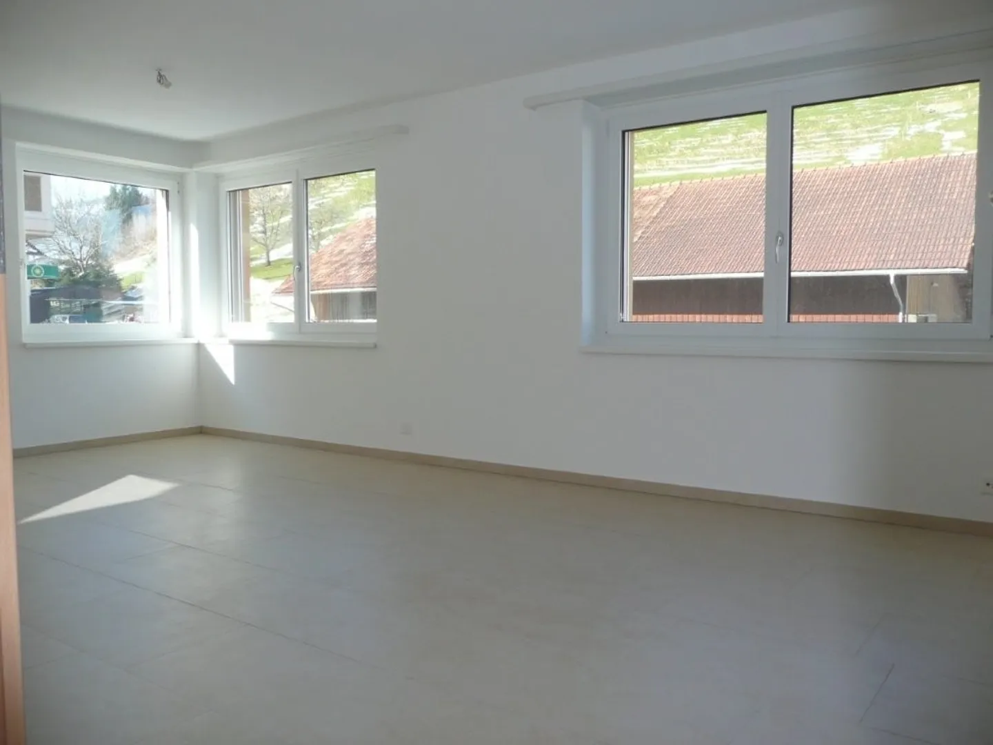 4.5 Room Apartment - Photo 4 of 10