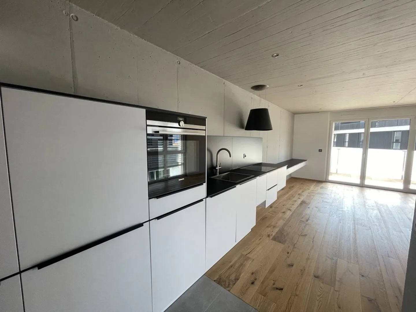 Modern 1.5-Room Apartment - Photo 4 of 7