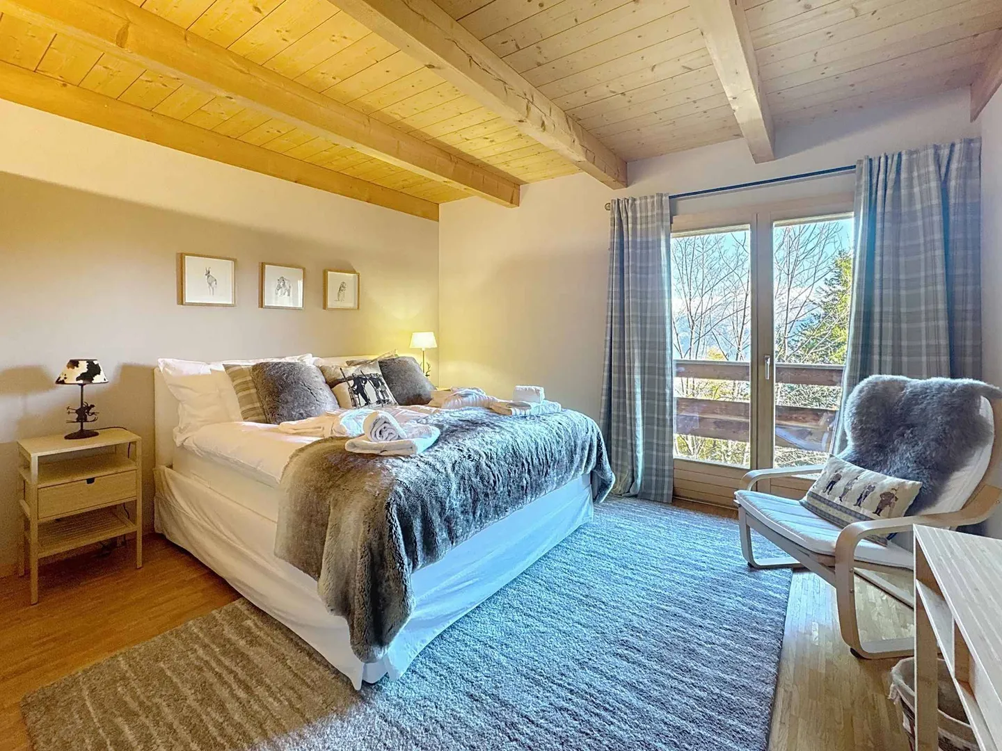 A spacious and cozy chalet in the heart of Anzère - Photo 8 of 13
