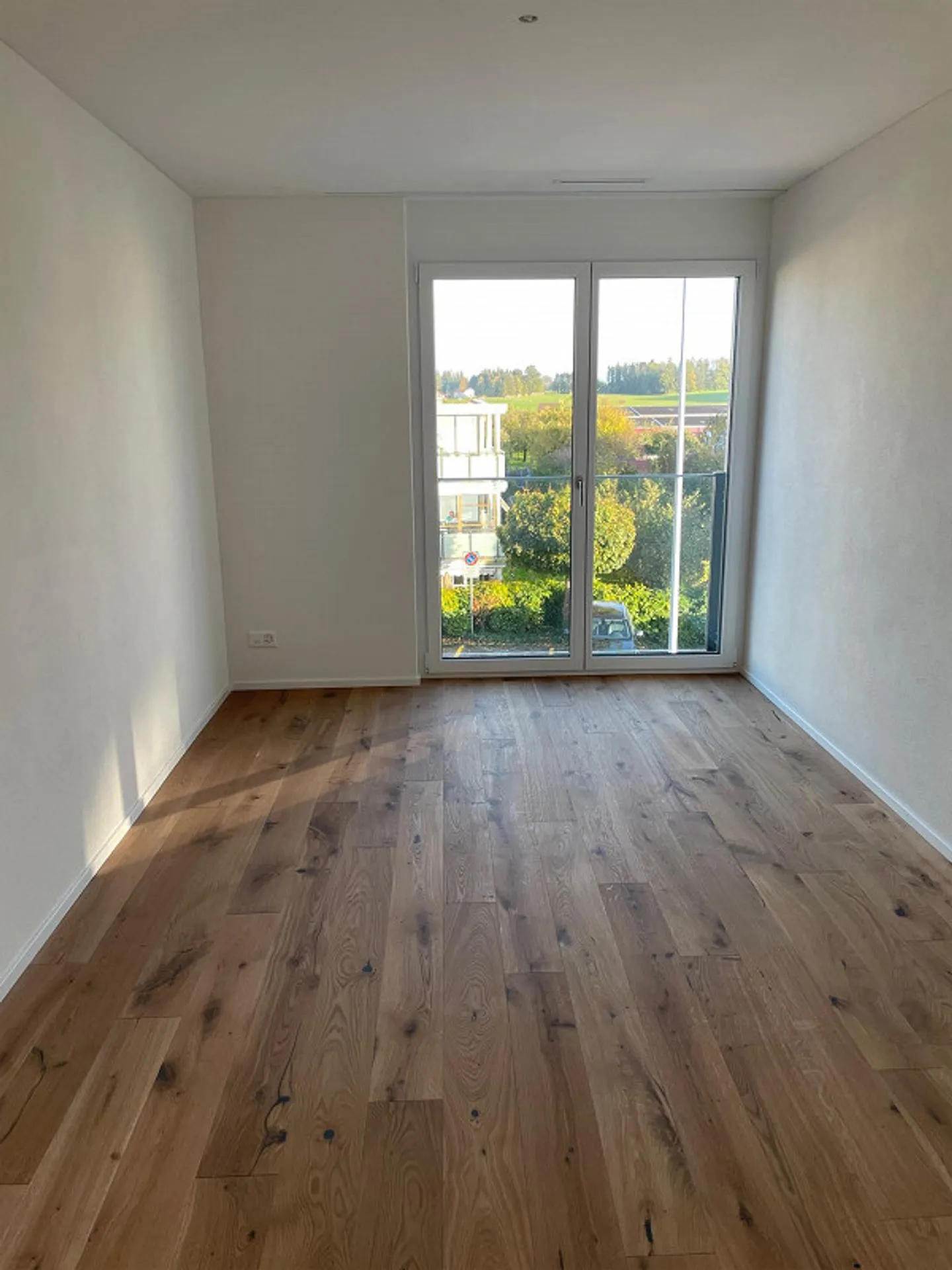 Modern 4.5-room apartment in ownership standard in a central location - Photo 7 of 16