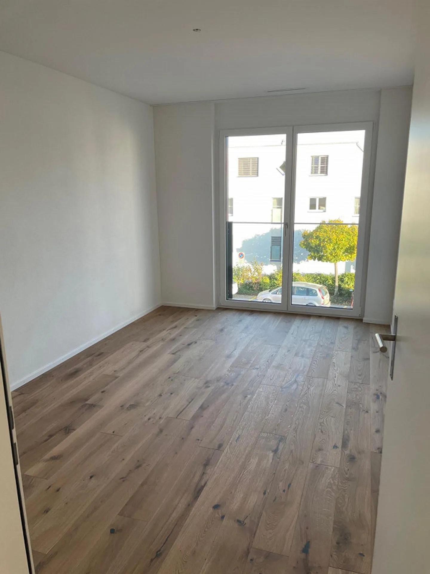 Modern 4.5-room apartment in ownership standard in a central location - Photo 8 of 16