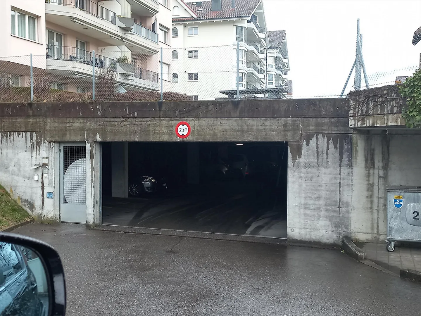 Einstellhallenplatz in Alpnach - Foto 1 von 1