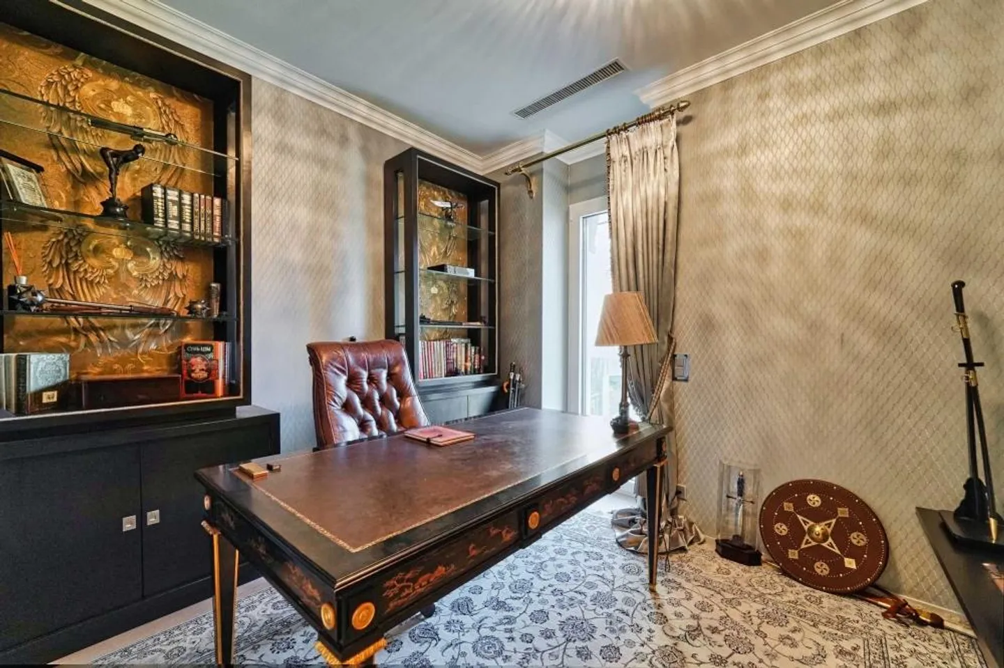 Penthouse de luxe élégant avec vue panoramique sur le lac - Photo 2 sur 11