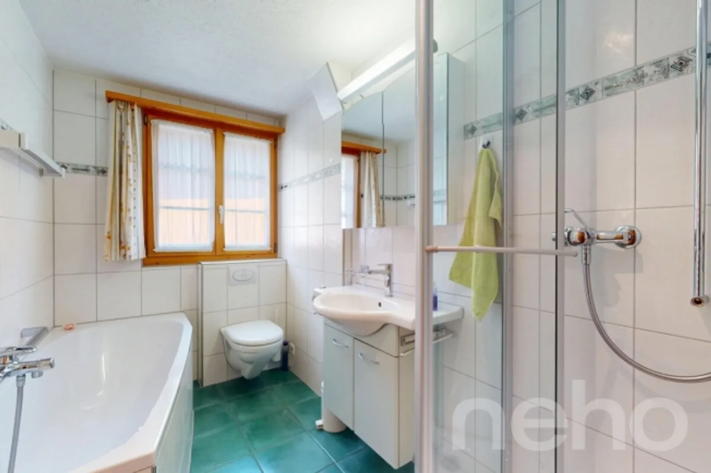 Exclusive Chalet Jewel with Mountain Panorama in Central Location - Photo 11 of 13