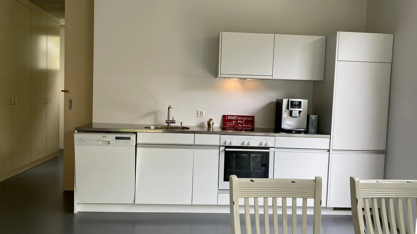 Charmante 2,5-Zimmer-Wohnung mit Garten - Foto 3 von 13