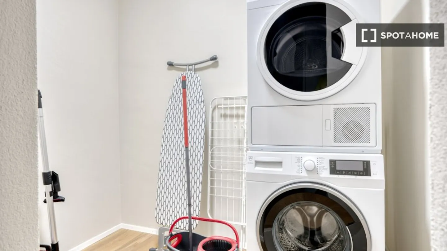 Scopri, visita e affitta la tua nuova casa online con piena fiducia. - Foto 16 di 18