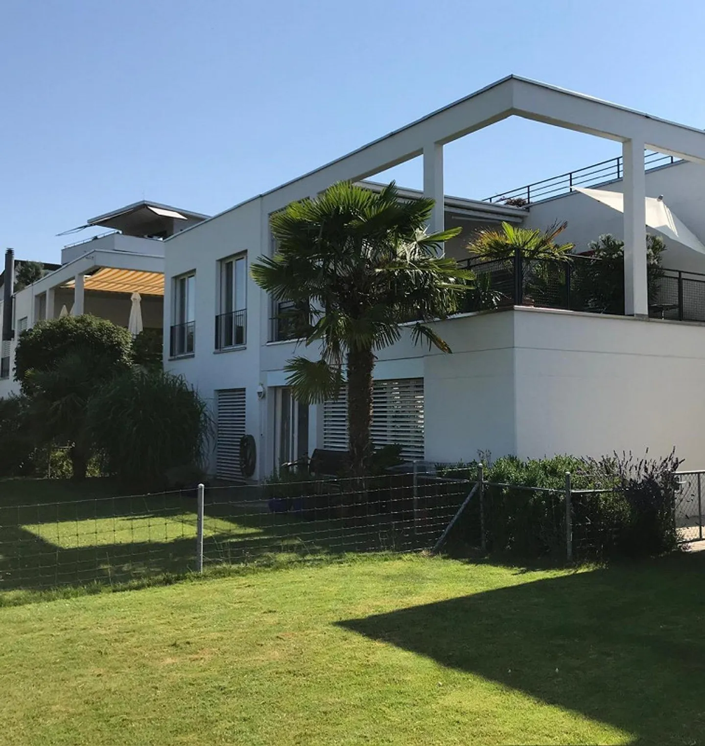 Bellissima casa a terrazza di 6,5 stanze a Küssnacht am Rigi - Foto 5 di 6