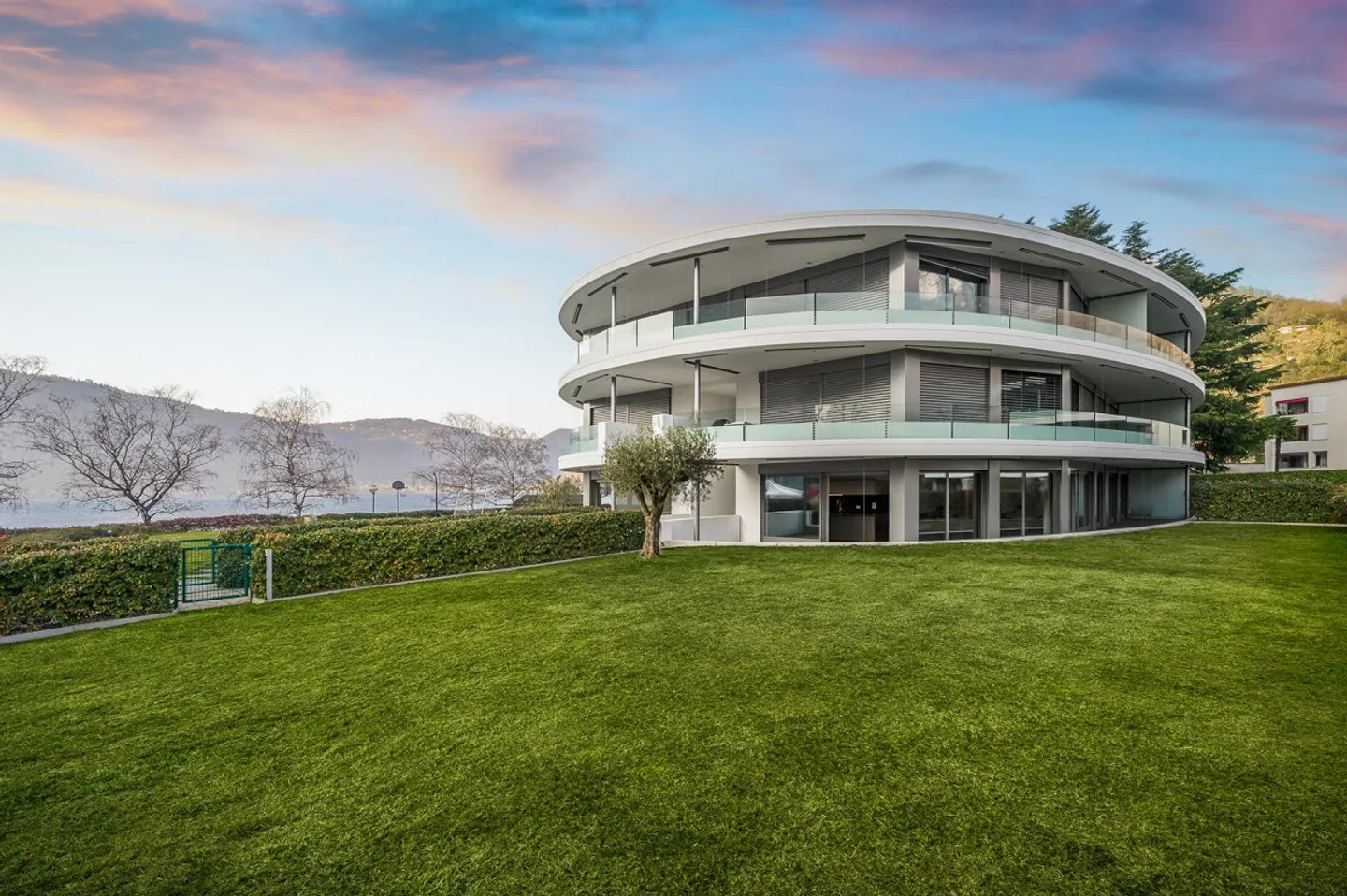 Relaxation and well-being in Maroggia - Photo 1 of 13