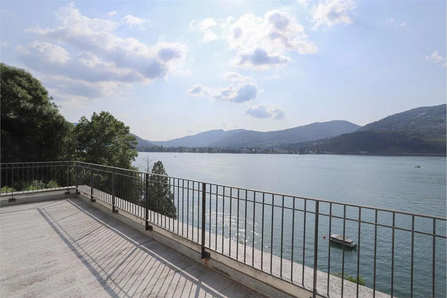 Villa Con Vista Lago A Montagnola - Foto 3 di 12