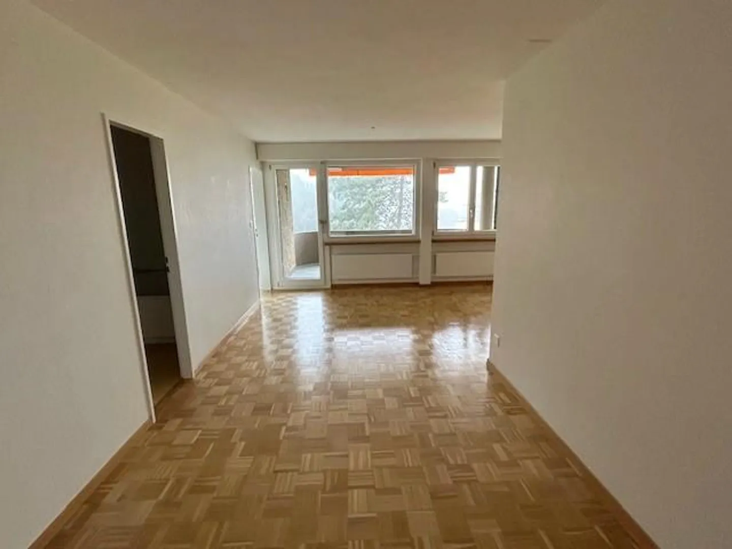 Attractive 3.5-room apartment in a central location - Welcome home! - Photo 1 of 10