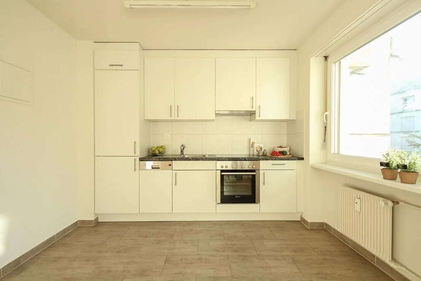 Living in an Excellent Location - Photo 3 of 5