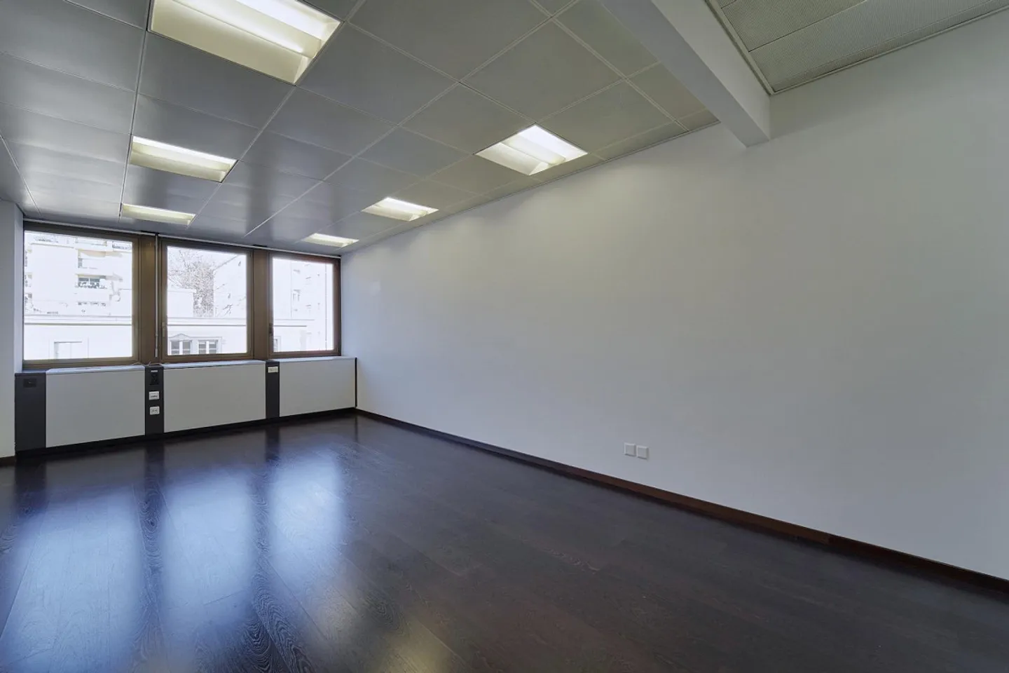 Bureau au cœur financier de Paradiso - Photo 3 sur 5