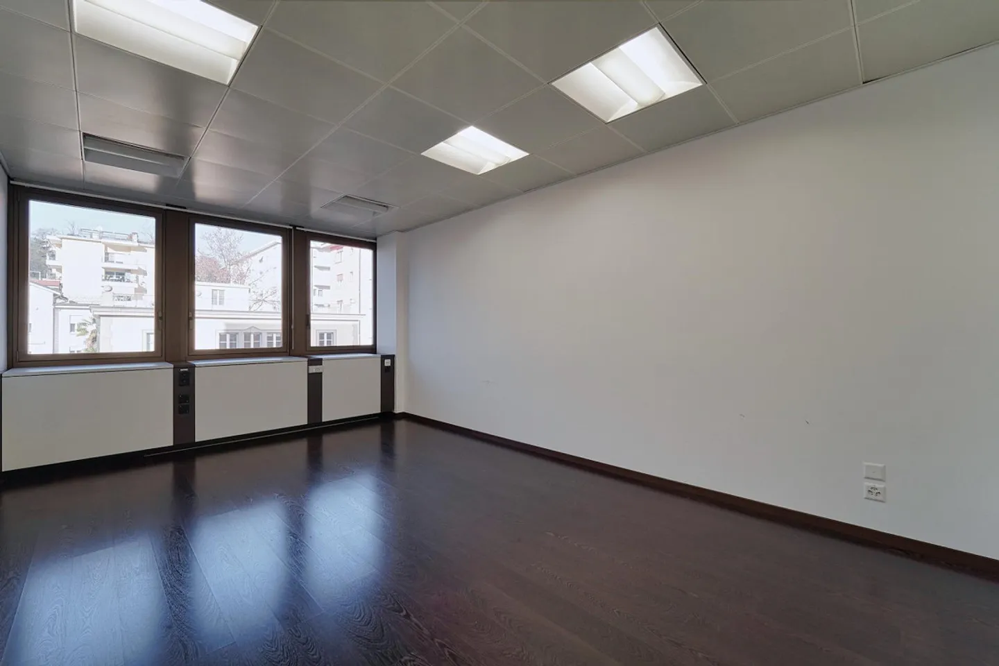 Bureau au cœur financier de Paradiso - Photo 4 sur 5