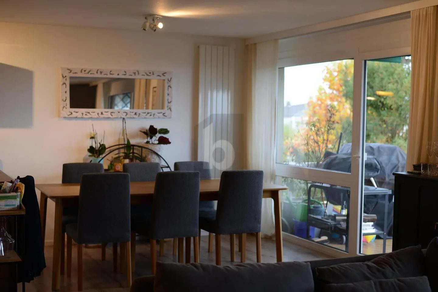 Apartment for rent - Photo 2 of 6