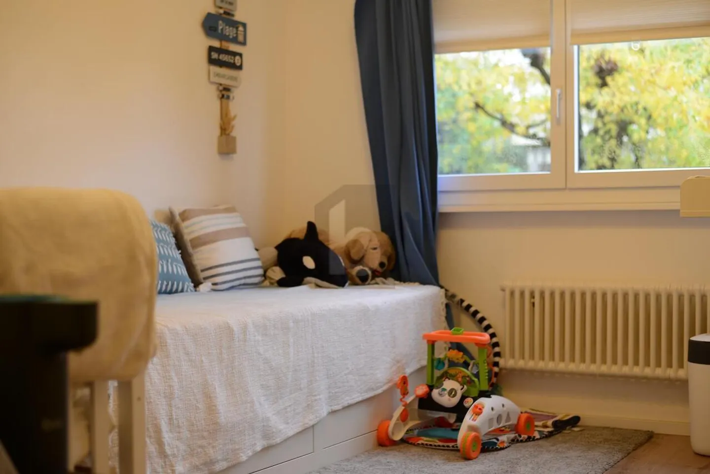 Apartment for rent - Photo 3 of 6