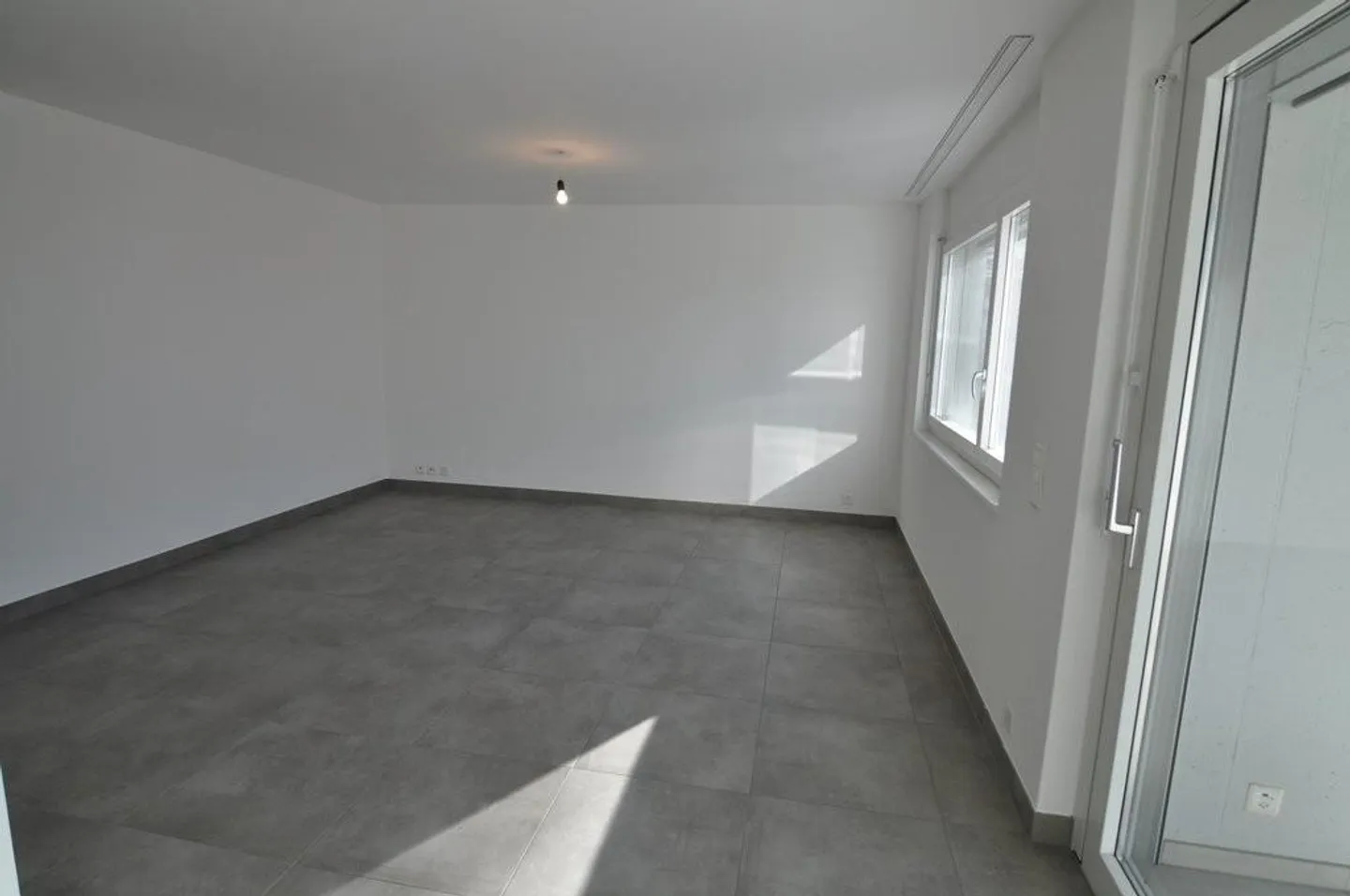 À saisir ! Splendide appartement dans le quartier de Vissigen ! - Photo 2 sur 8
