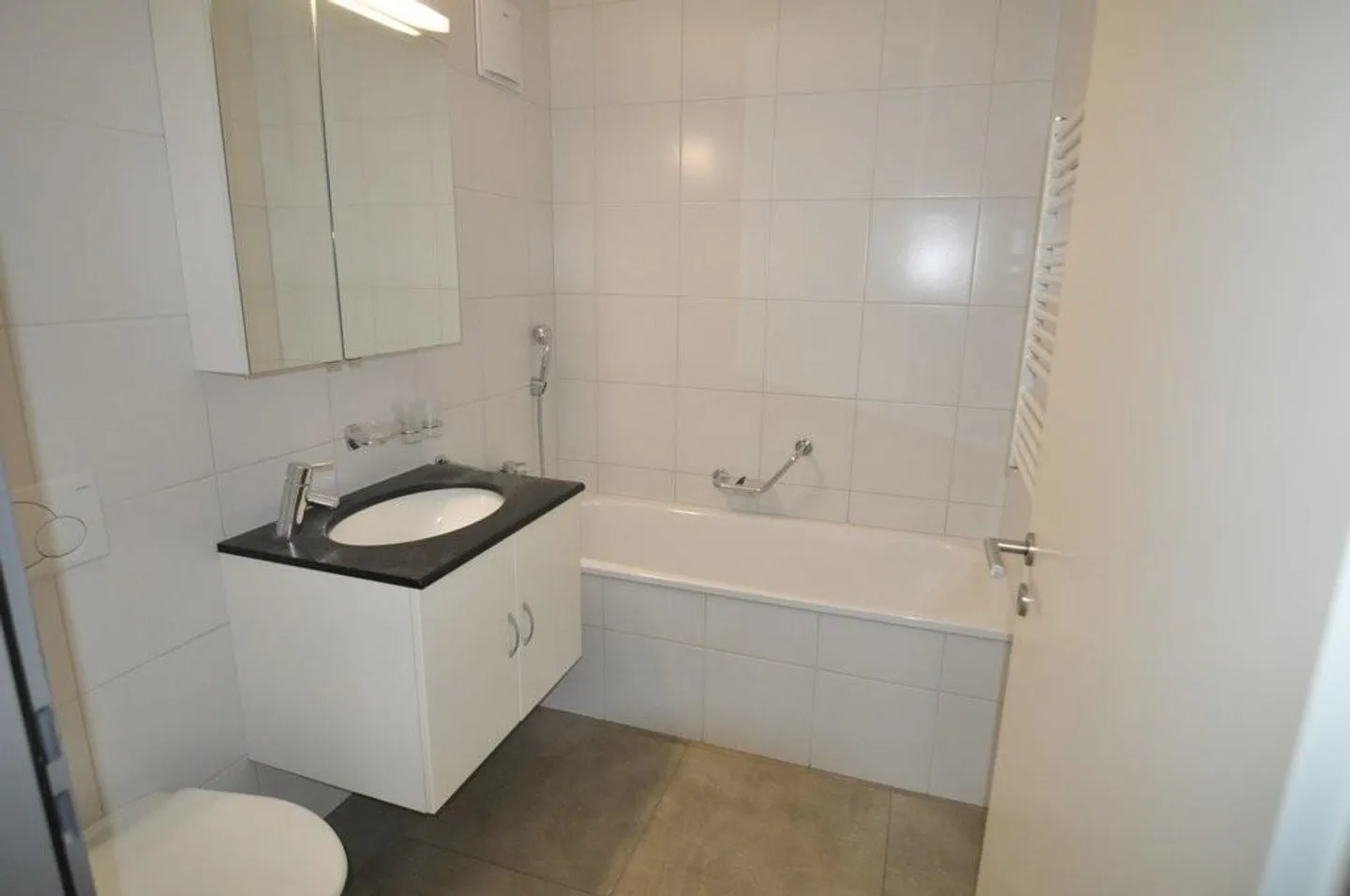 À saisir ! Splendide appartement dans le quartier de Vissigen ! - Photo 7 sur 8