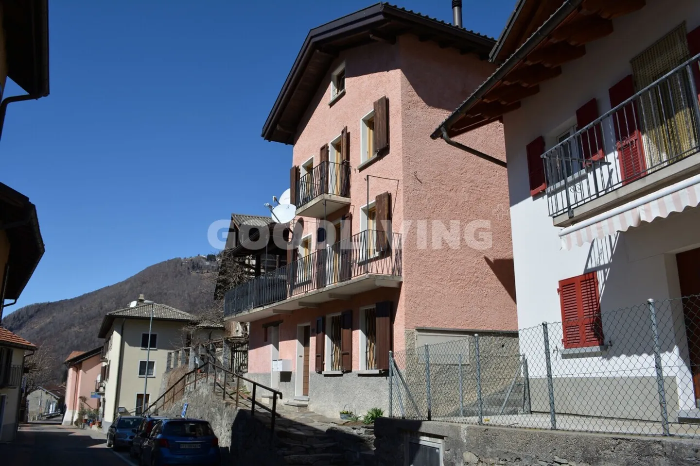 Casa bifamiliare in affitto - Foto 2 di 6