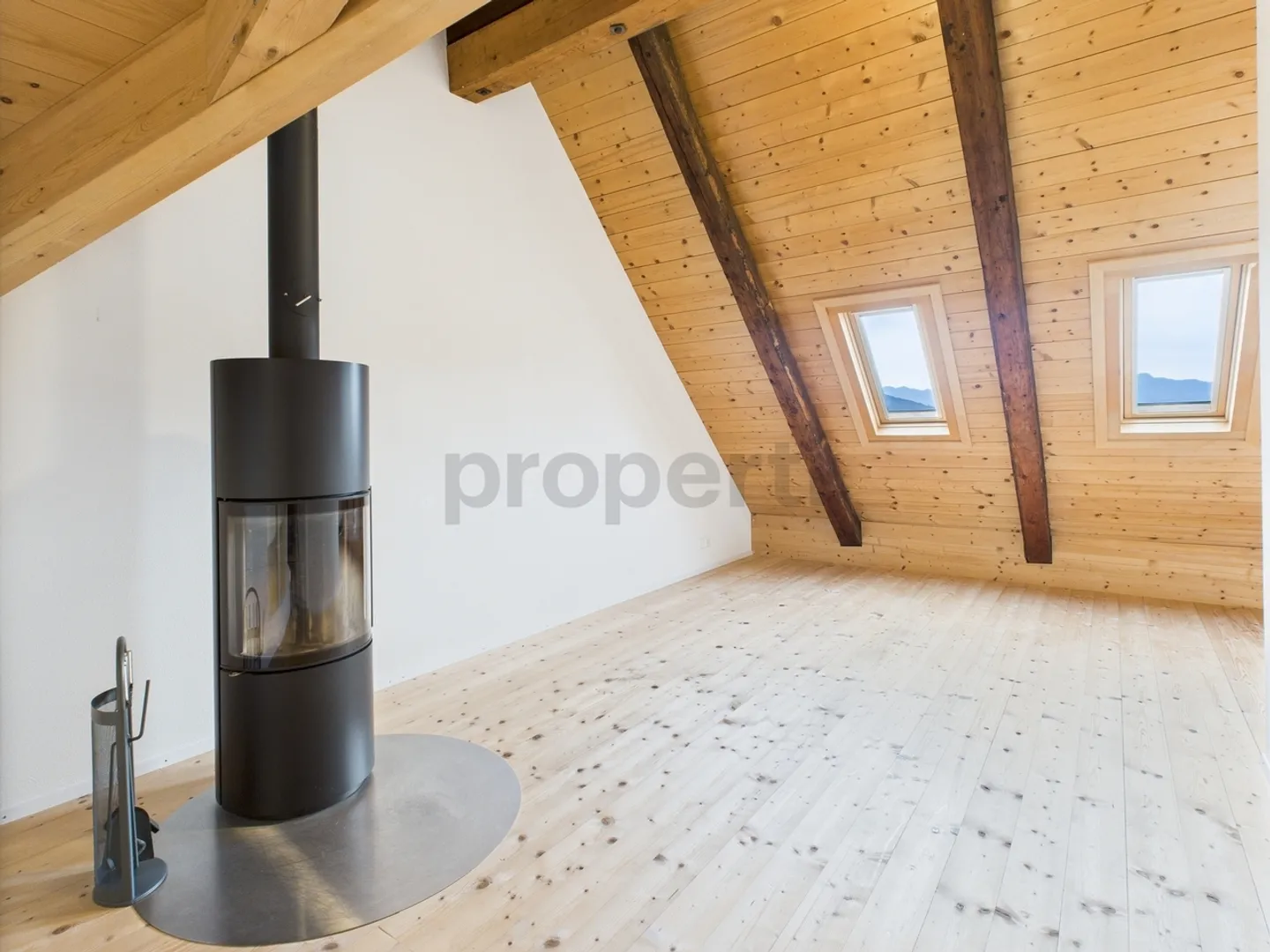 Historisches Wohnen trifft modernen Komfort  4-Zimmer-Wohnung in Grosshöchstetten, BE - Foto 6 von 10
