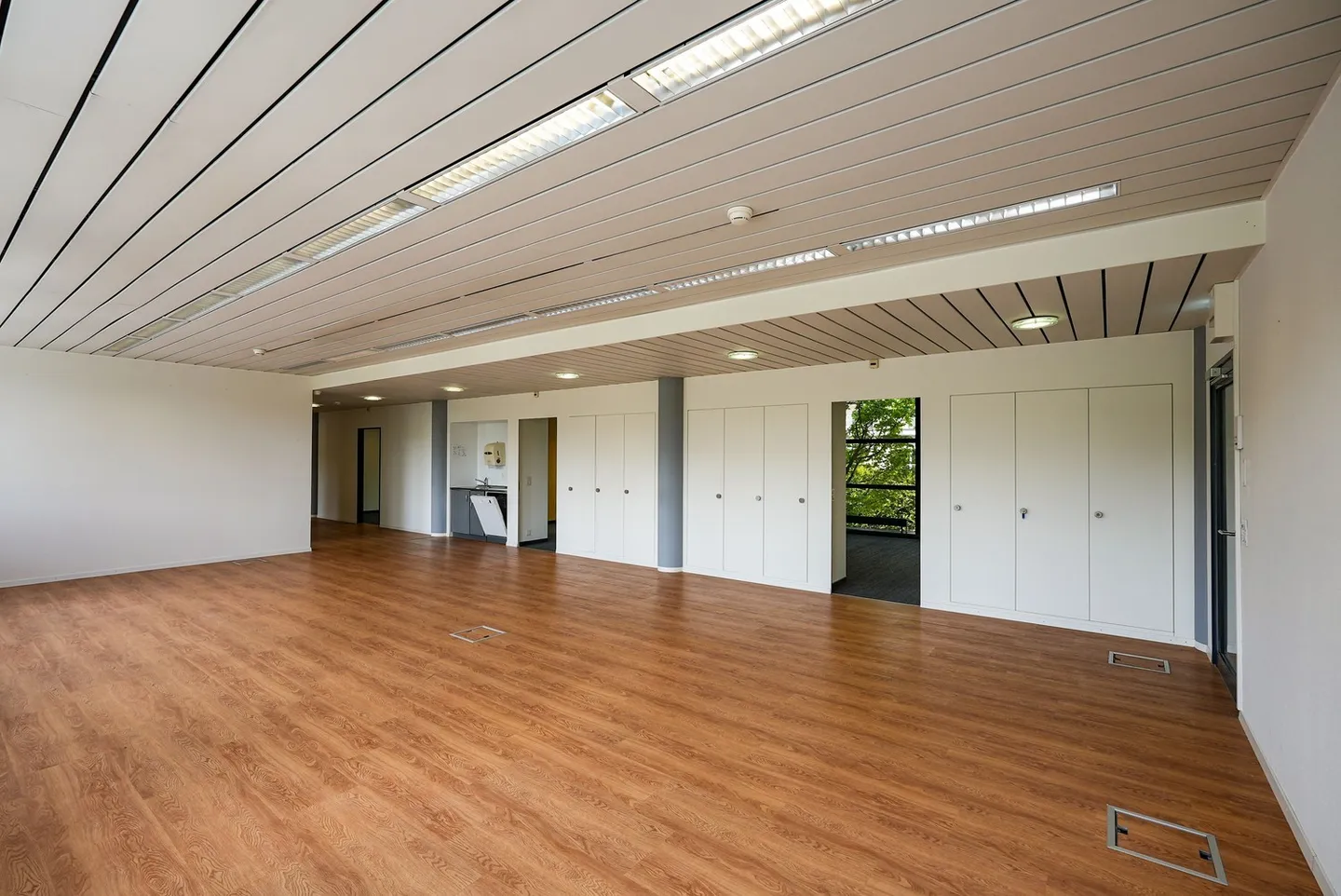 Vermietung Büro-/ Gewerbeflächen im 1. Obergeschoss - Foto 6 von 12