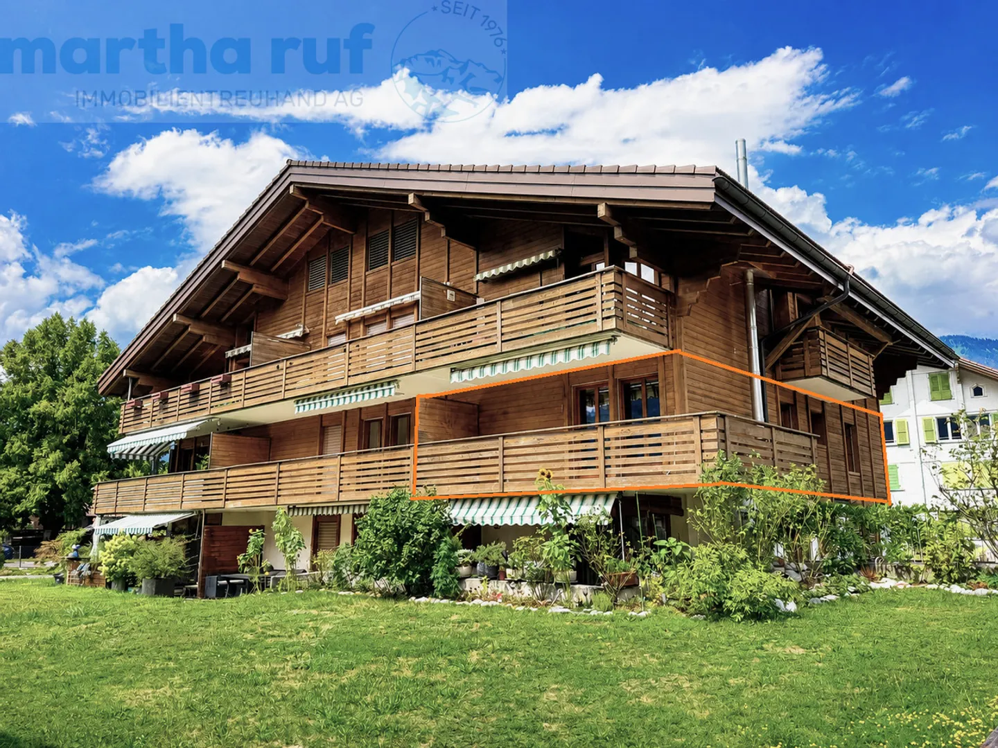 Accogliente appartamento per vacanze di 2,5 stanze con camino e balcone - Foto 1 di 14