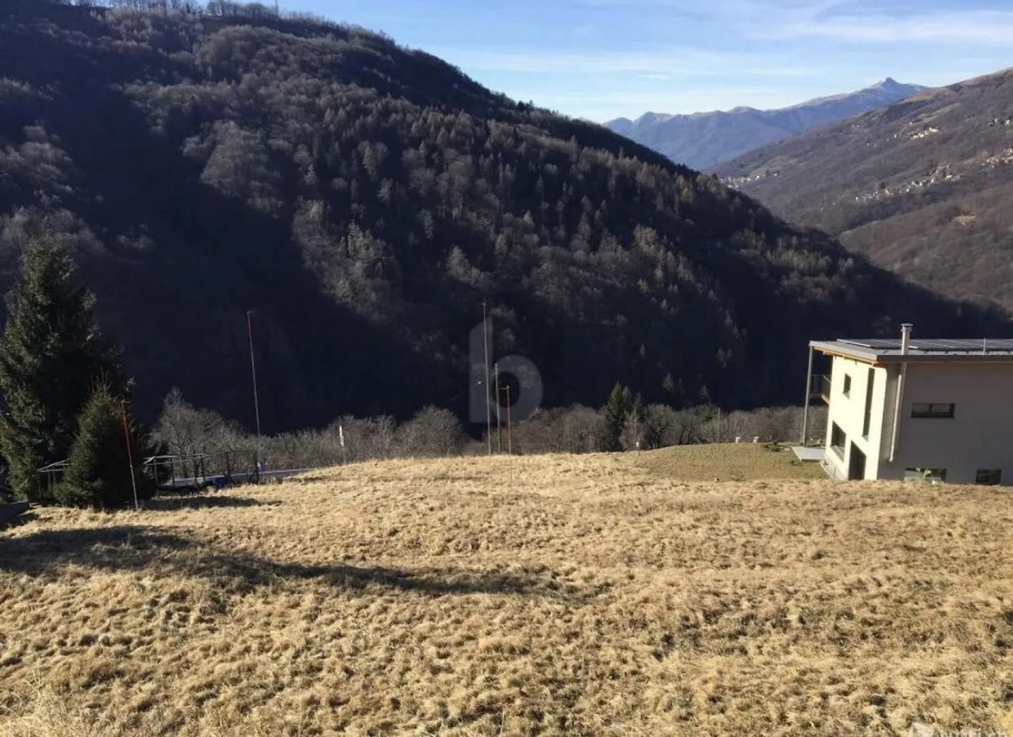 PROJET DE CONSTRUCTION APPROUVÉ AVEC ÉTUDE DE PROJET - Photo 1 sur 4