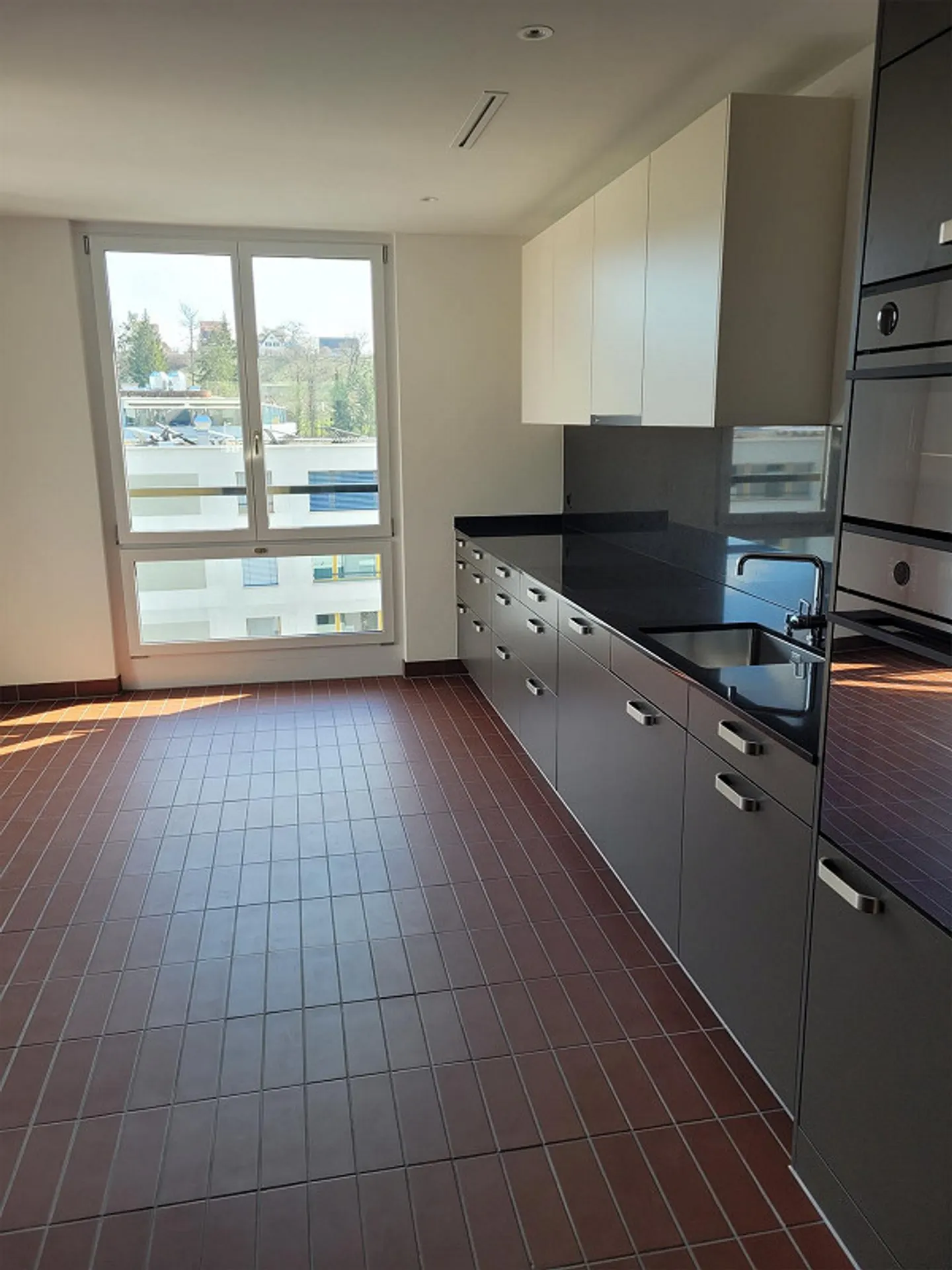 Appartement moderne au bord de la Sihl - Photo 4 sur 5