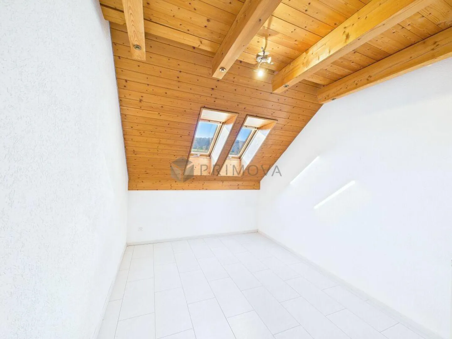 Maisonette de rêve spacieuse cherche nouveau propriétaire! - Photo 6 sur 12