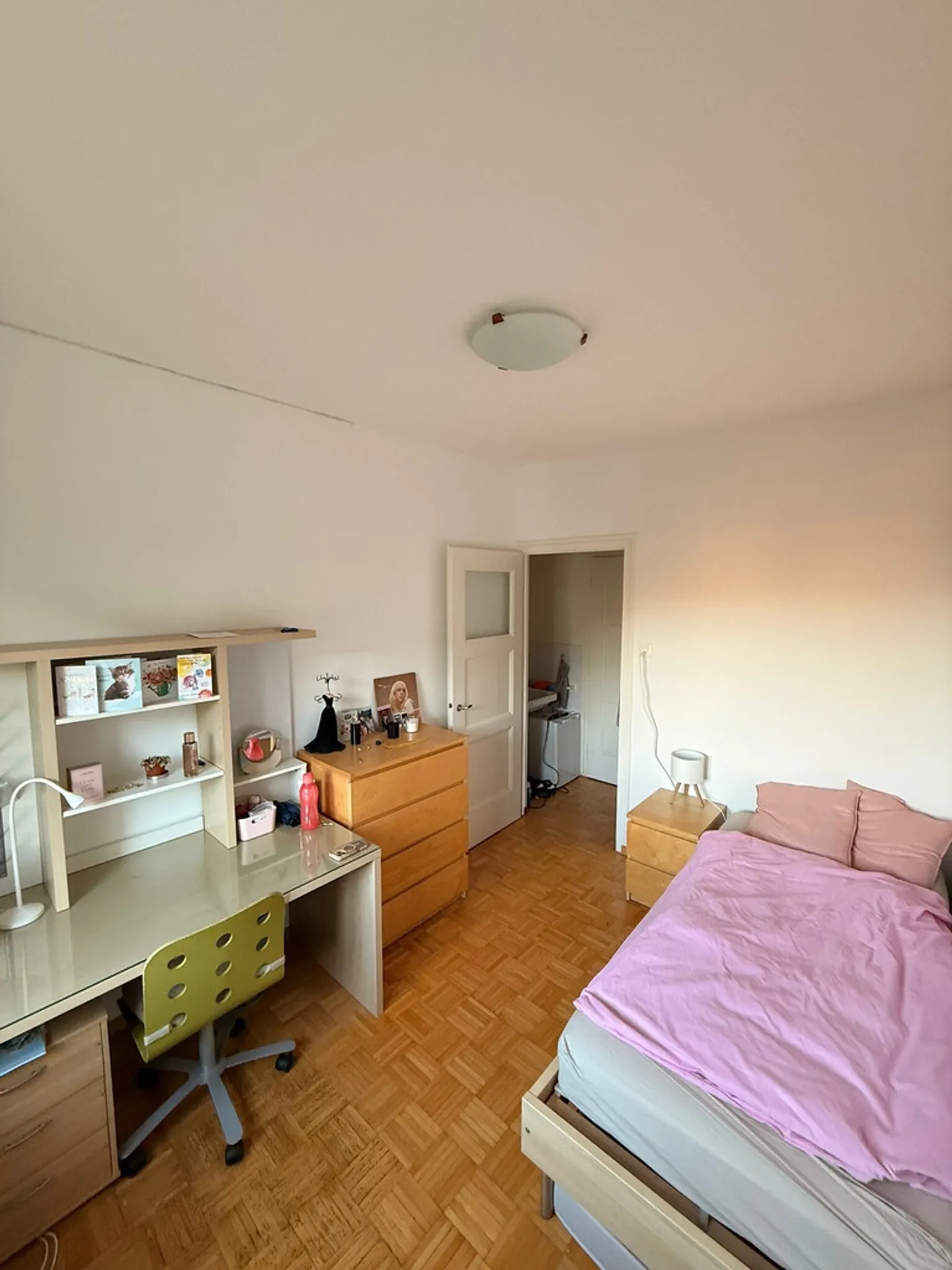 Möblierte 1-Zimmer-Wohnung in Lausanne - Foto 2 von 5