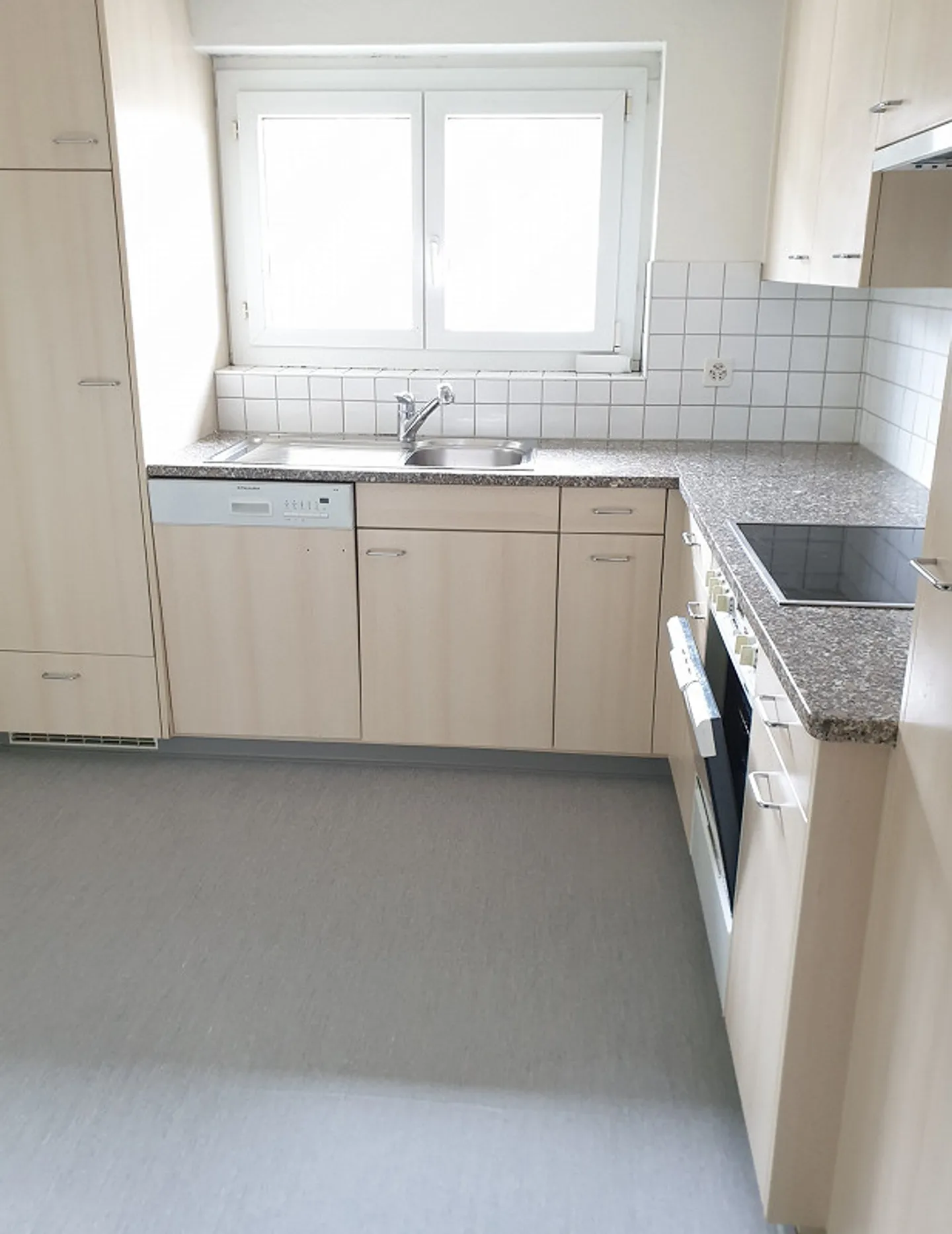 Appartement 3 pièces à louer dans un endroit calme - Photo 1 sur 6