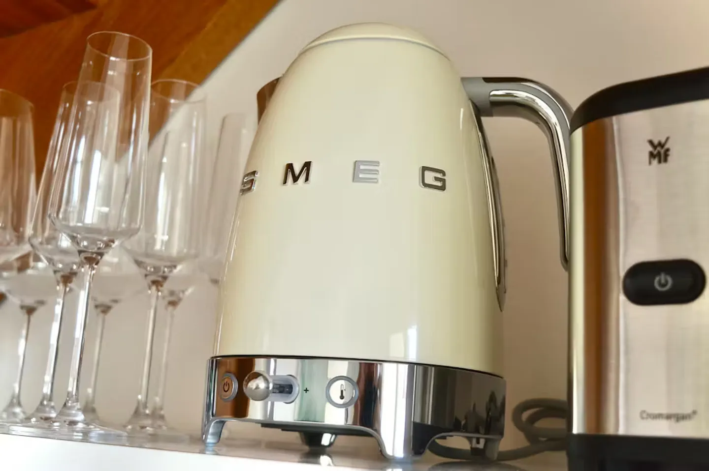 Charming Apartment in Basel - Photo 8 of 10