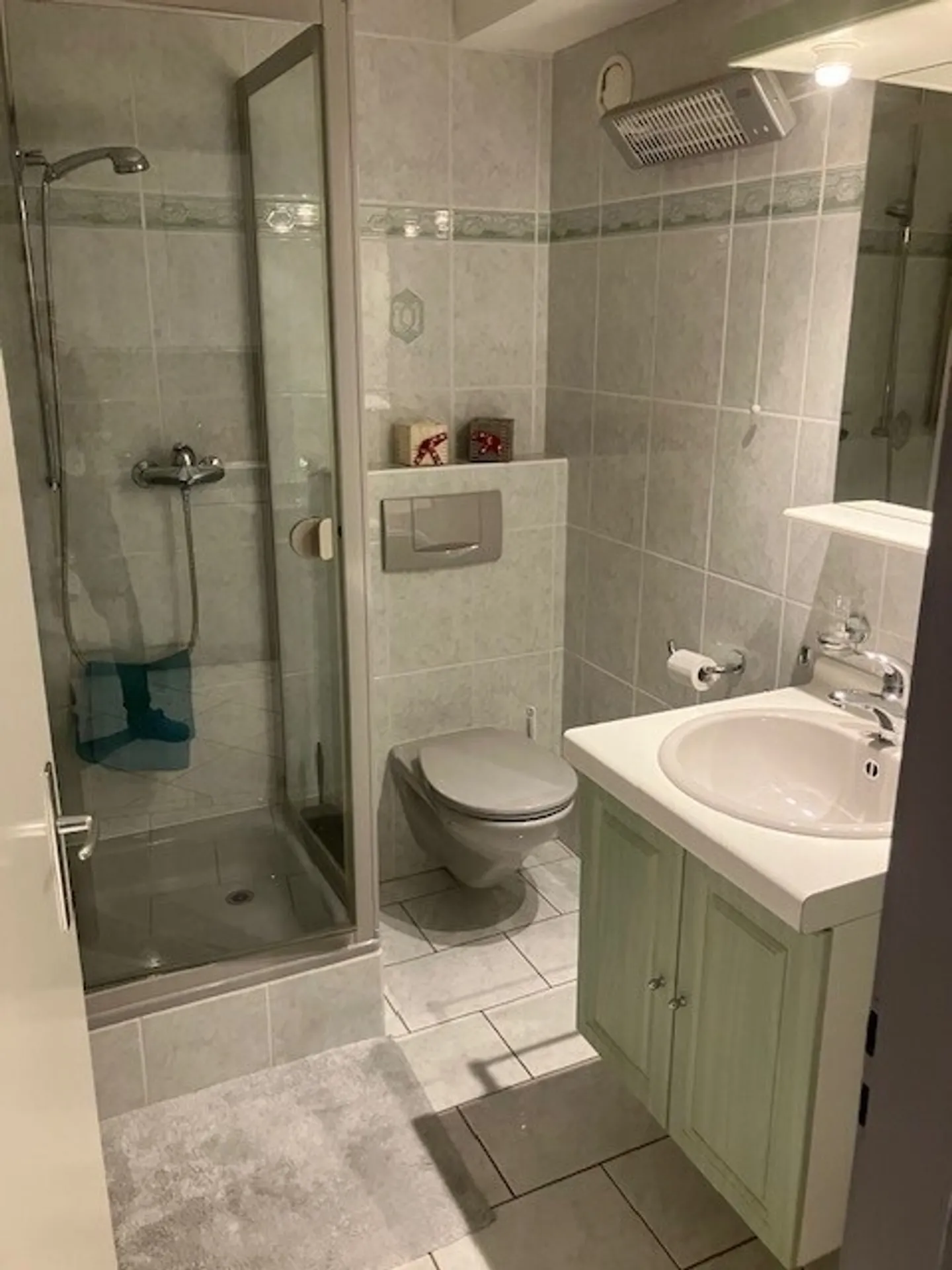Nice furnished studio for rent year-round, close to the bus stop - Photo 4 of 5