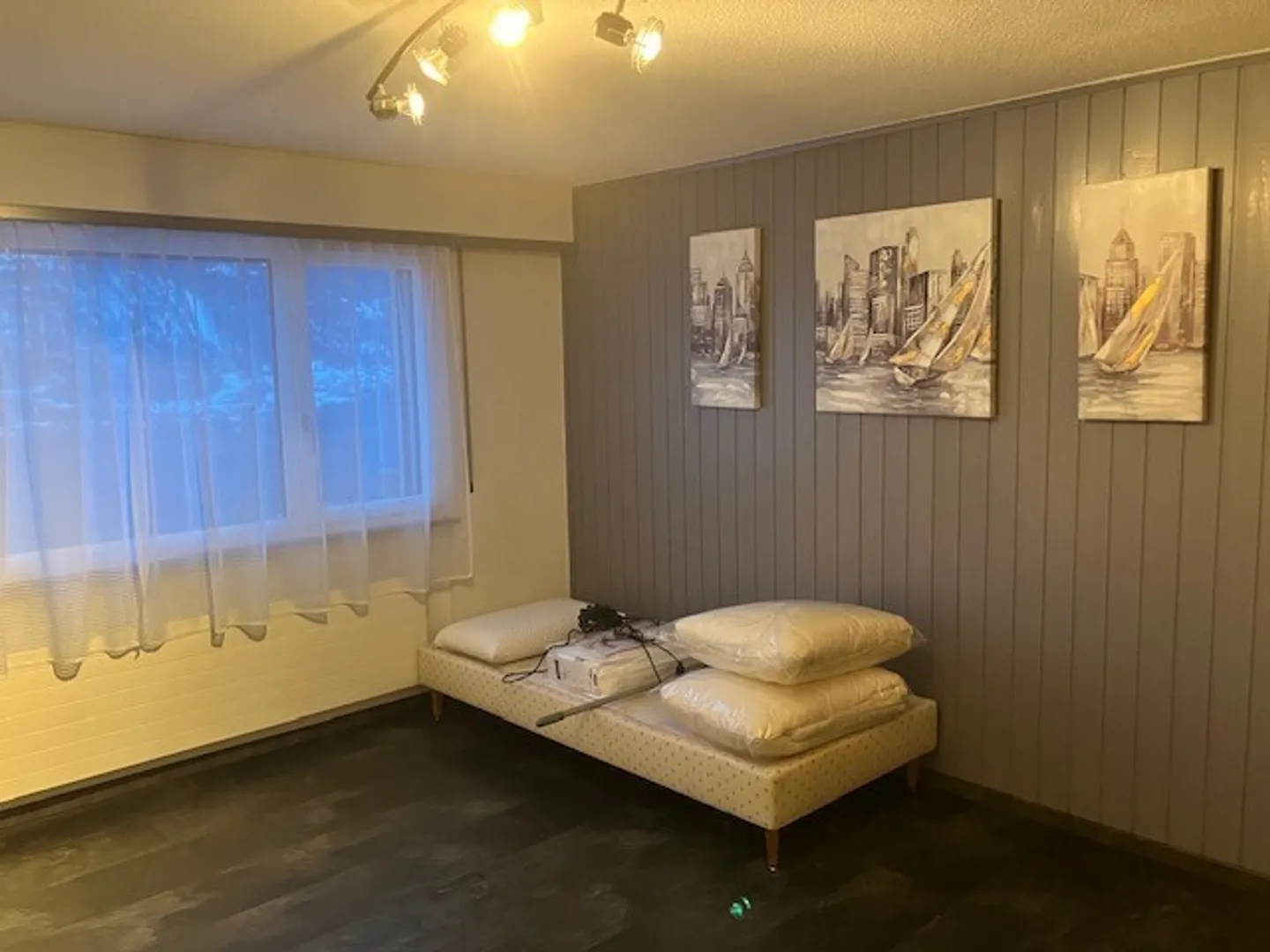 Nice furnished studio for rent year-round, close to the bus stop - Photo 5 of 5