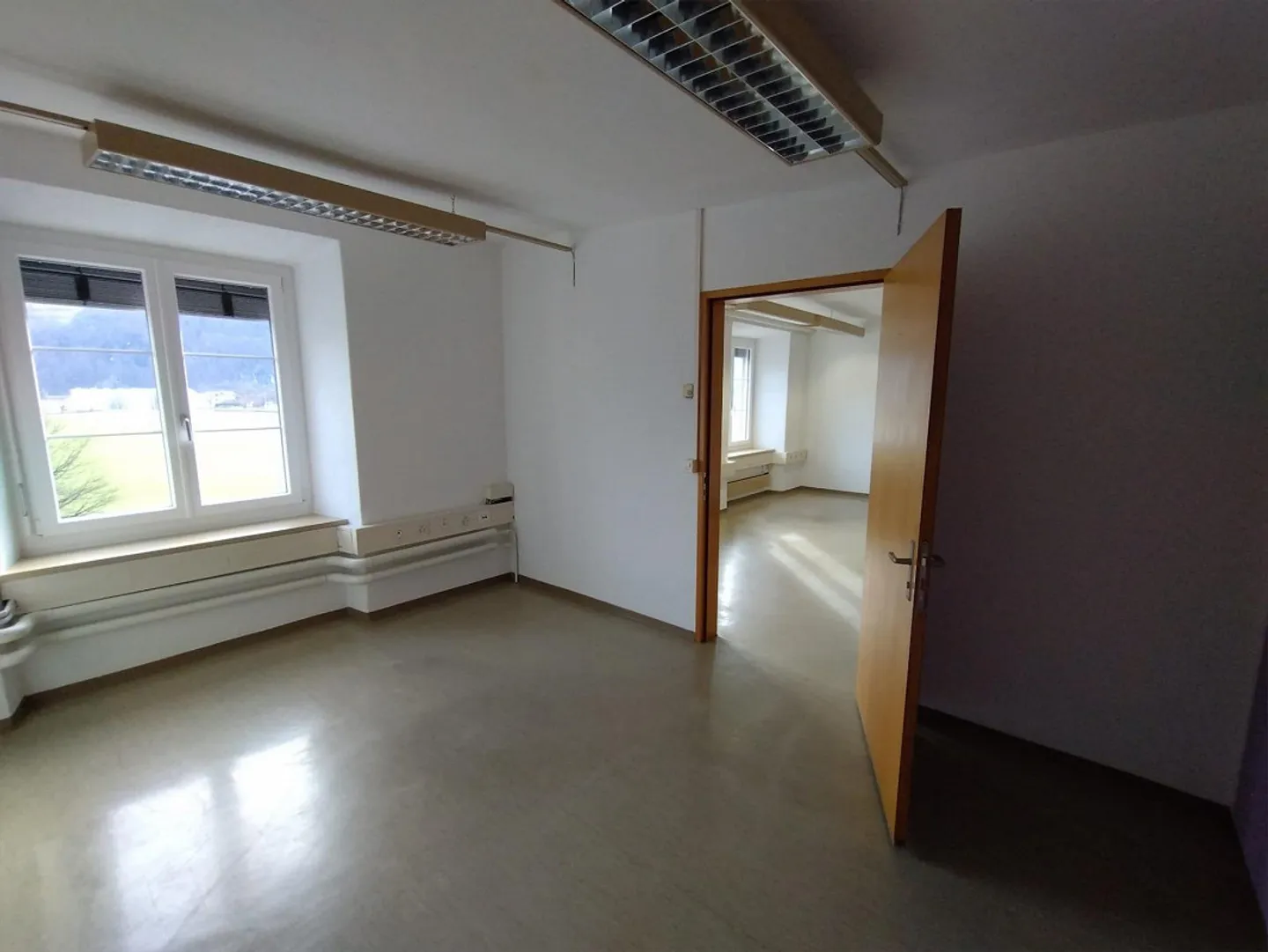 Stanze per ufficio, studio, produzione, vendita, ecc. - Foto 3 di 5