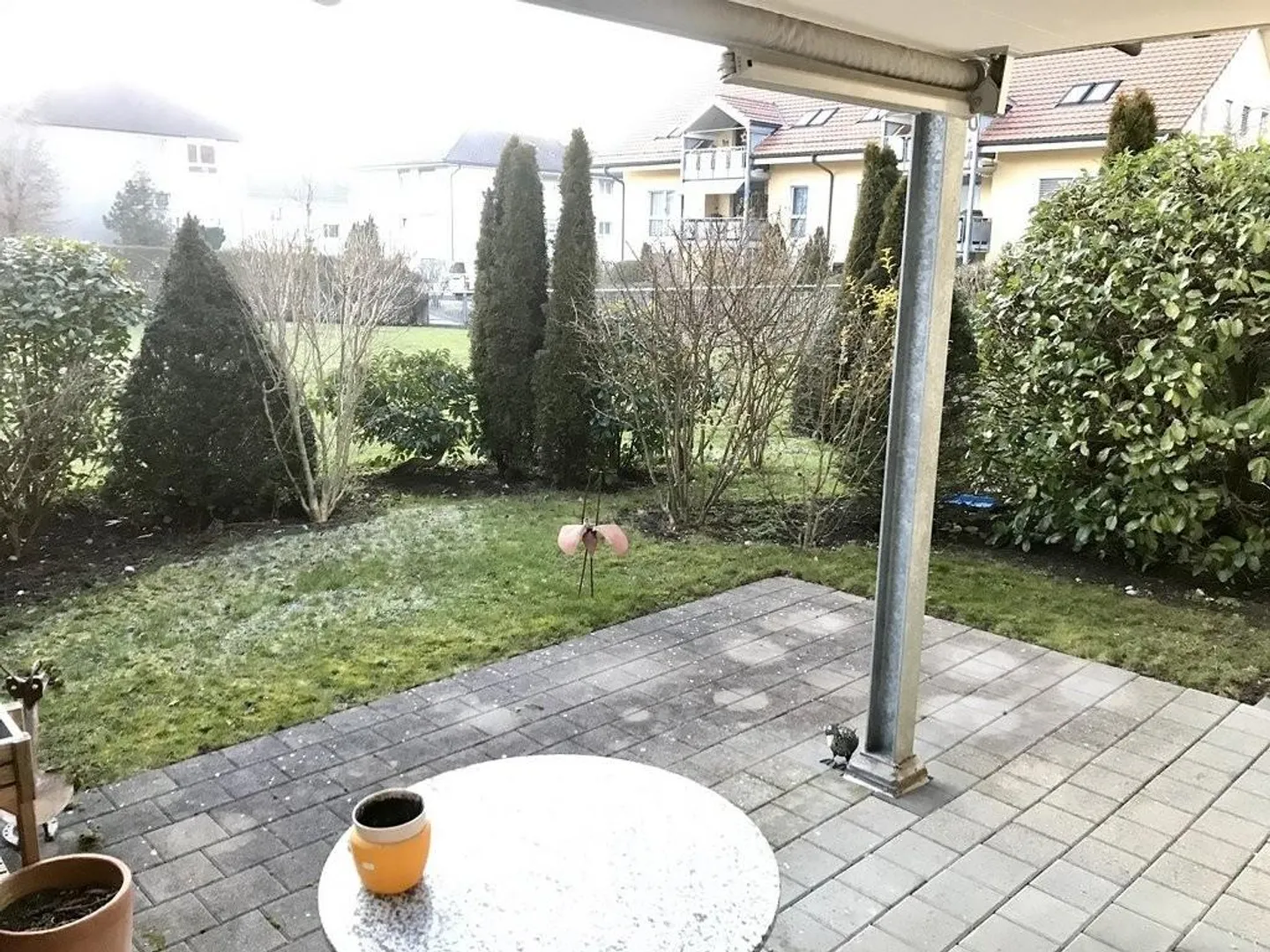 Apartment seeks single - Photo 9 of 9