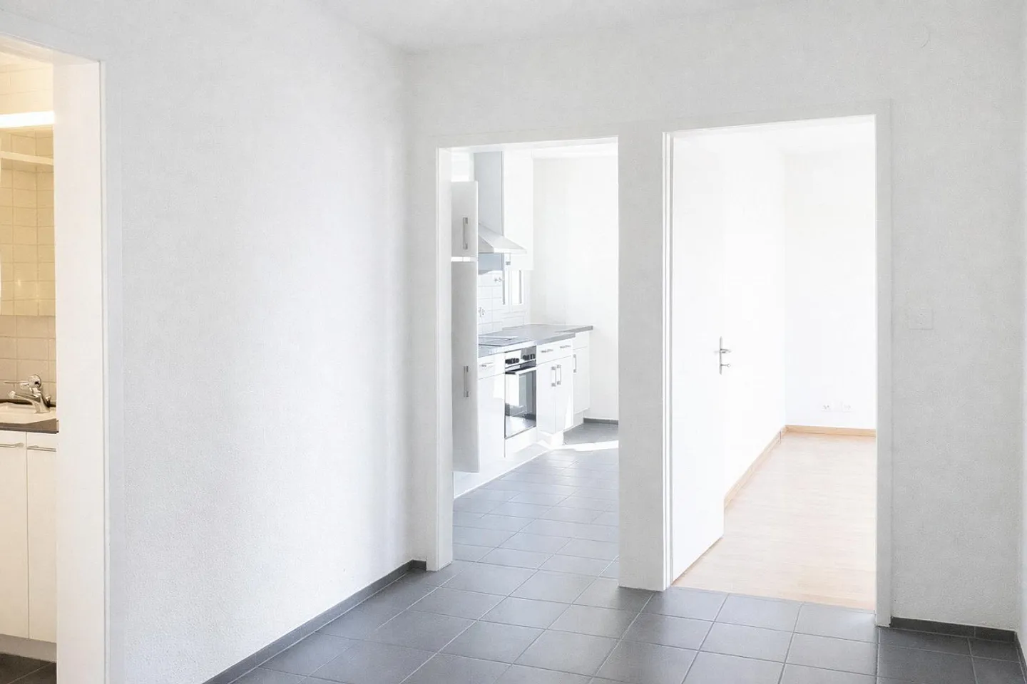 2.0 Zimmerwohnung in Birsfelden - Foto 1 von 5