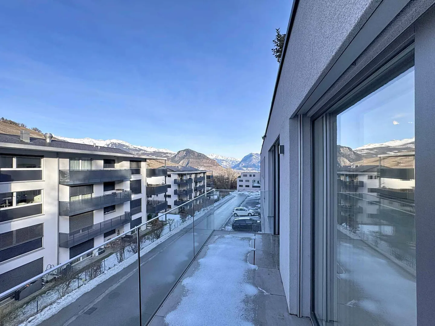 Appartement moderne avec vue montagne - Photo 13 sur 13