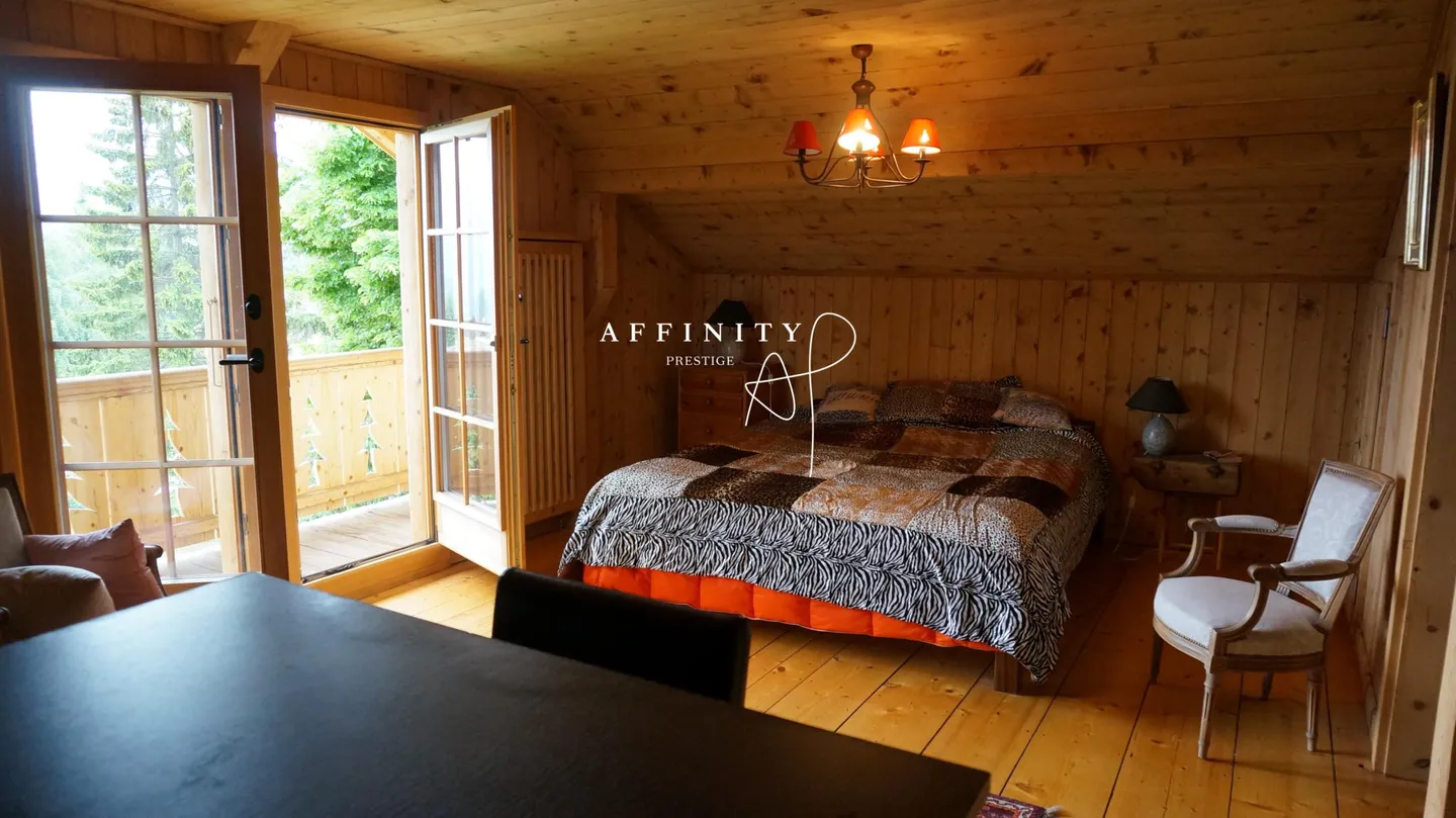 Chalet with Mountain View - Photo 6 of 8