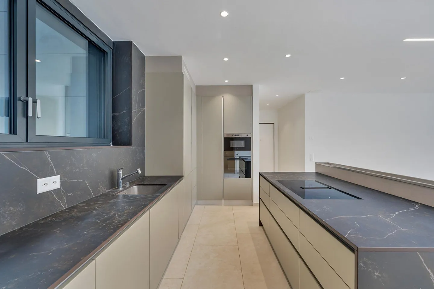 Elegantes Apartment mit Seeblick - Foto 6 von 12