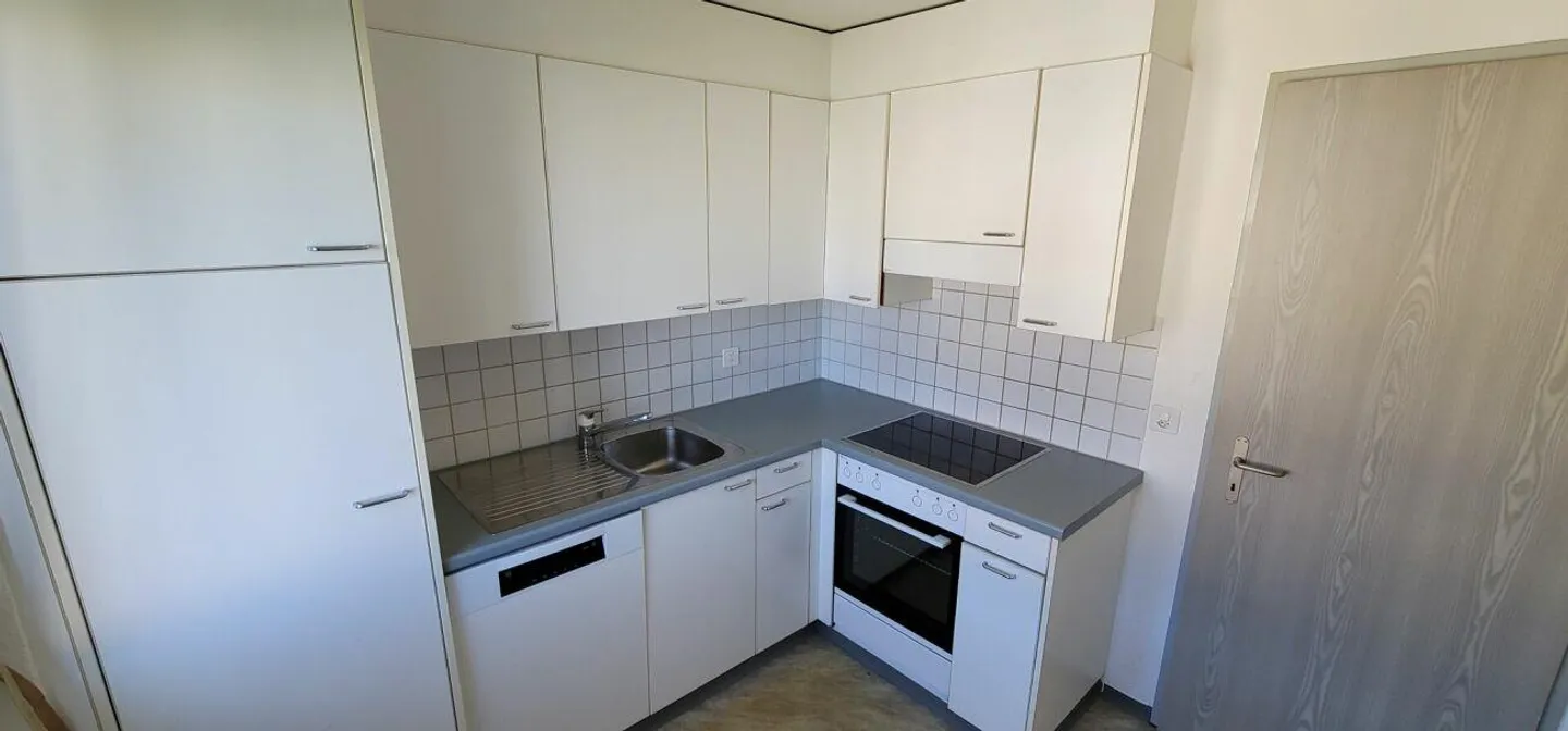 Helle Wohnung mit fantastischer Aussicht - Foto 2 von 9