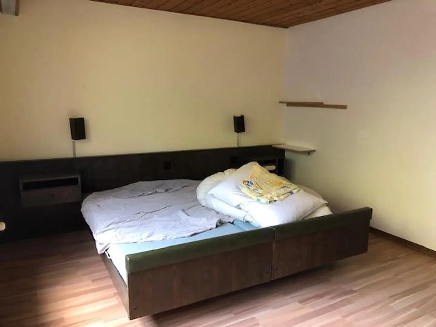 Furnished Room - Photo 5 of 6