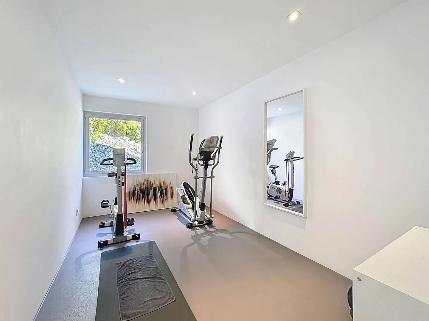 Villa moderne avec piscine - Photo 9 sur 11